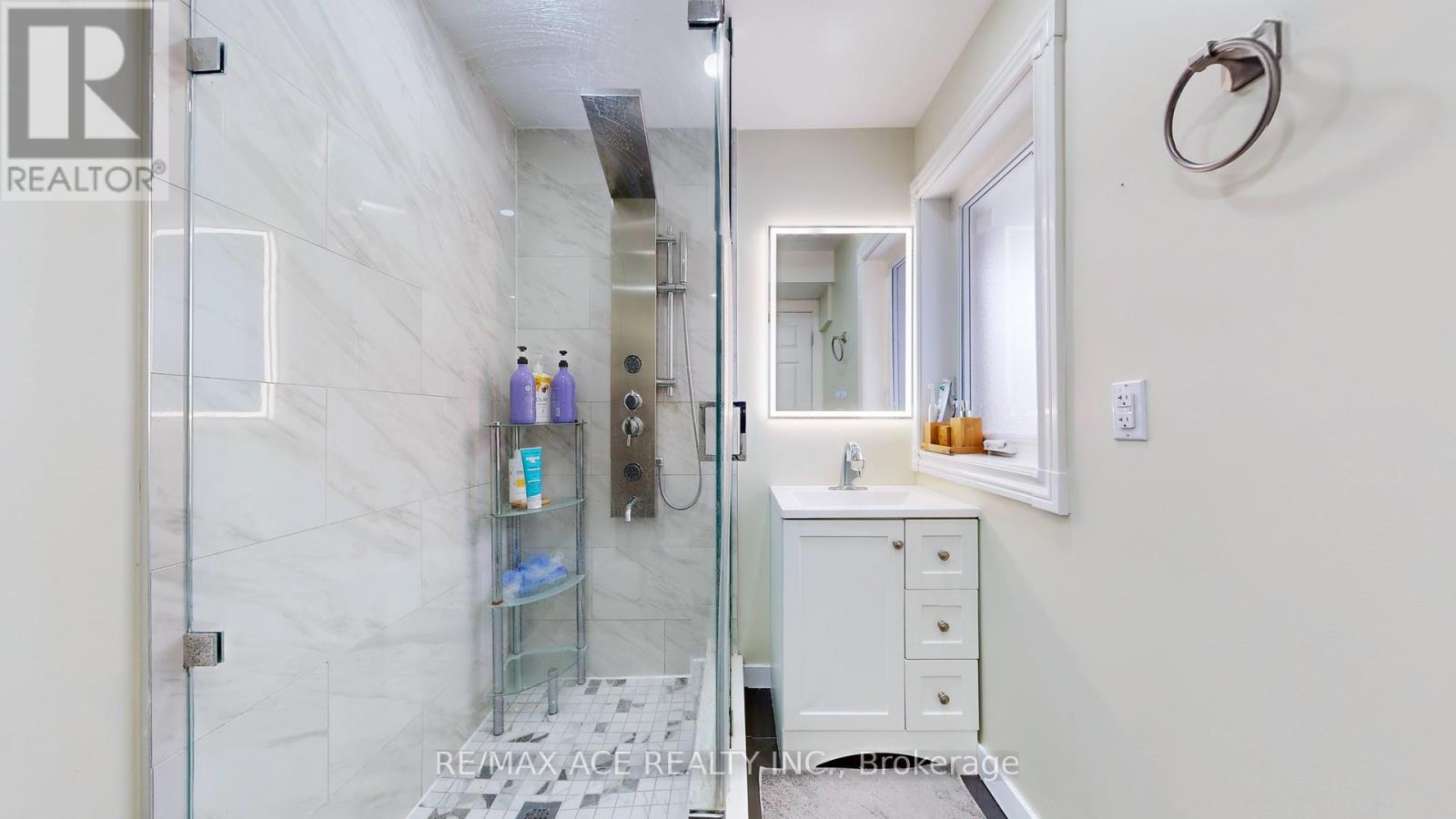 1771 Pharmacy Avenue, Toronto, Ontario  M1T 1H4 - Photo 16 - E12444465