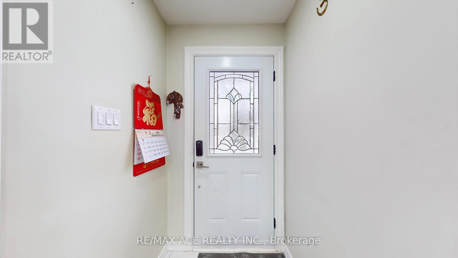 1771 Pharmacy Avenue, Toronto, Ontario  M1T 1H4 - Photo 2 - E12444465