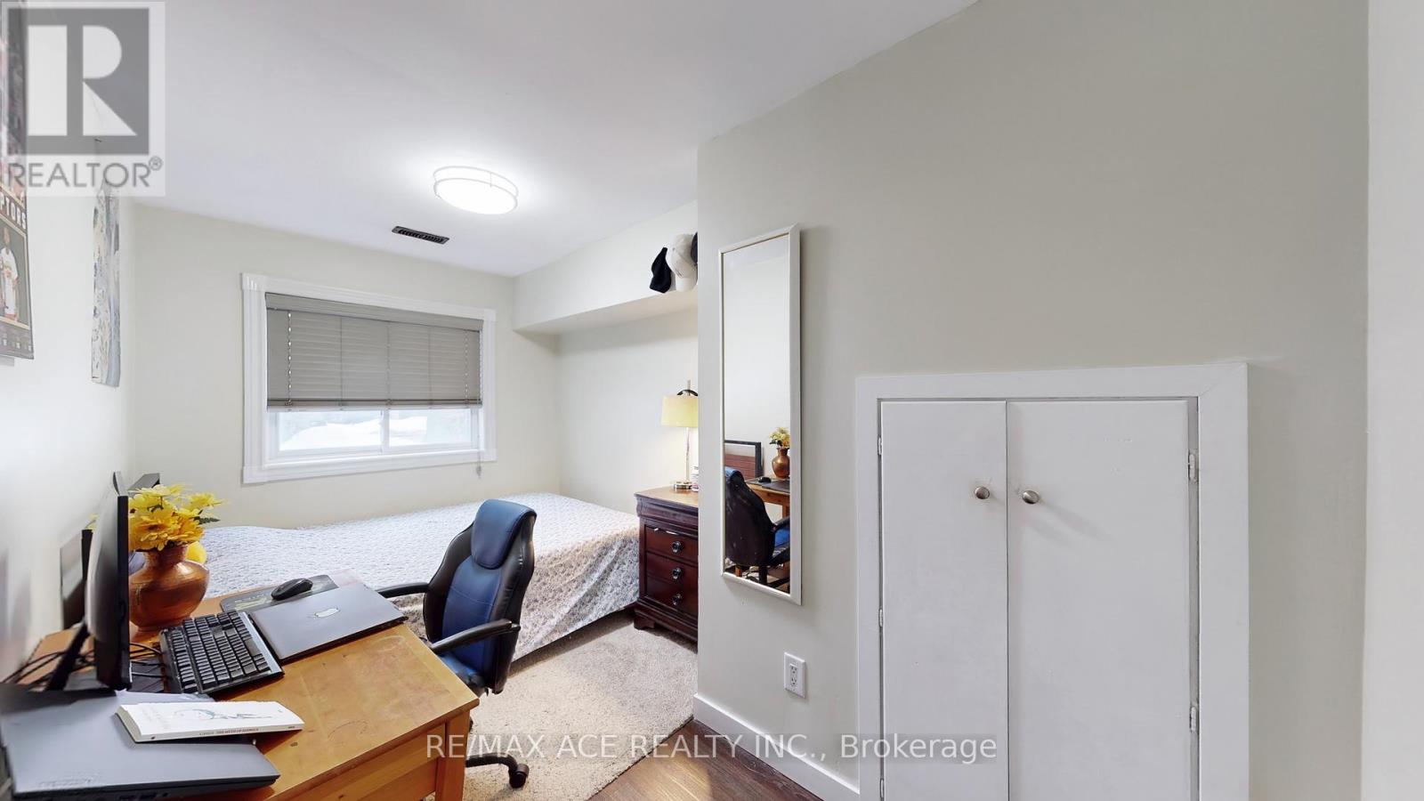 1771 Pharmacy Avenue, Toronto, Ontario  M1T 1H4 - Photo 24 - E12444465