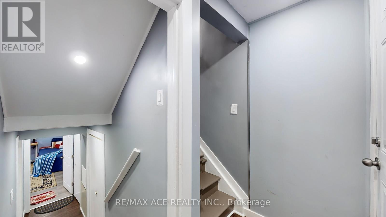 1771 Pharmacy Avenue, Toronto, Ontario  M1T 1H4 - Photo 28 - E12444465