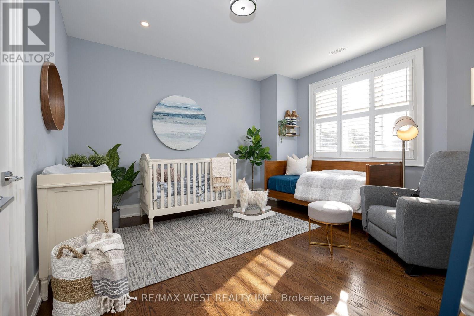 88 Yardley Avenue, Toronto, Ontario  M4B 2B1 - Photo 21 - E12444476