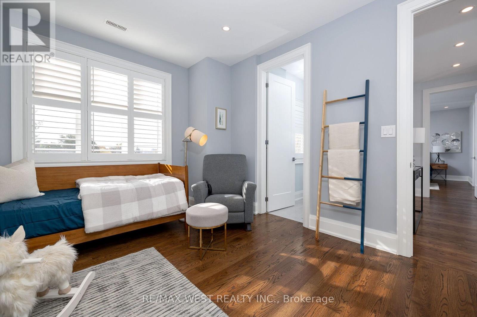88 Yardley Avenue, Toronto, Ontario  M4B 2B1 - Photo 22 - E12444476