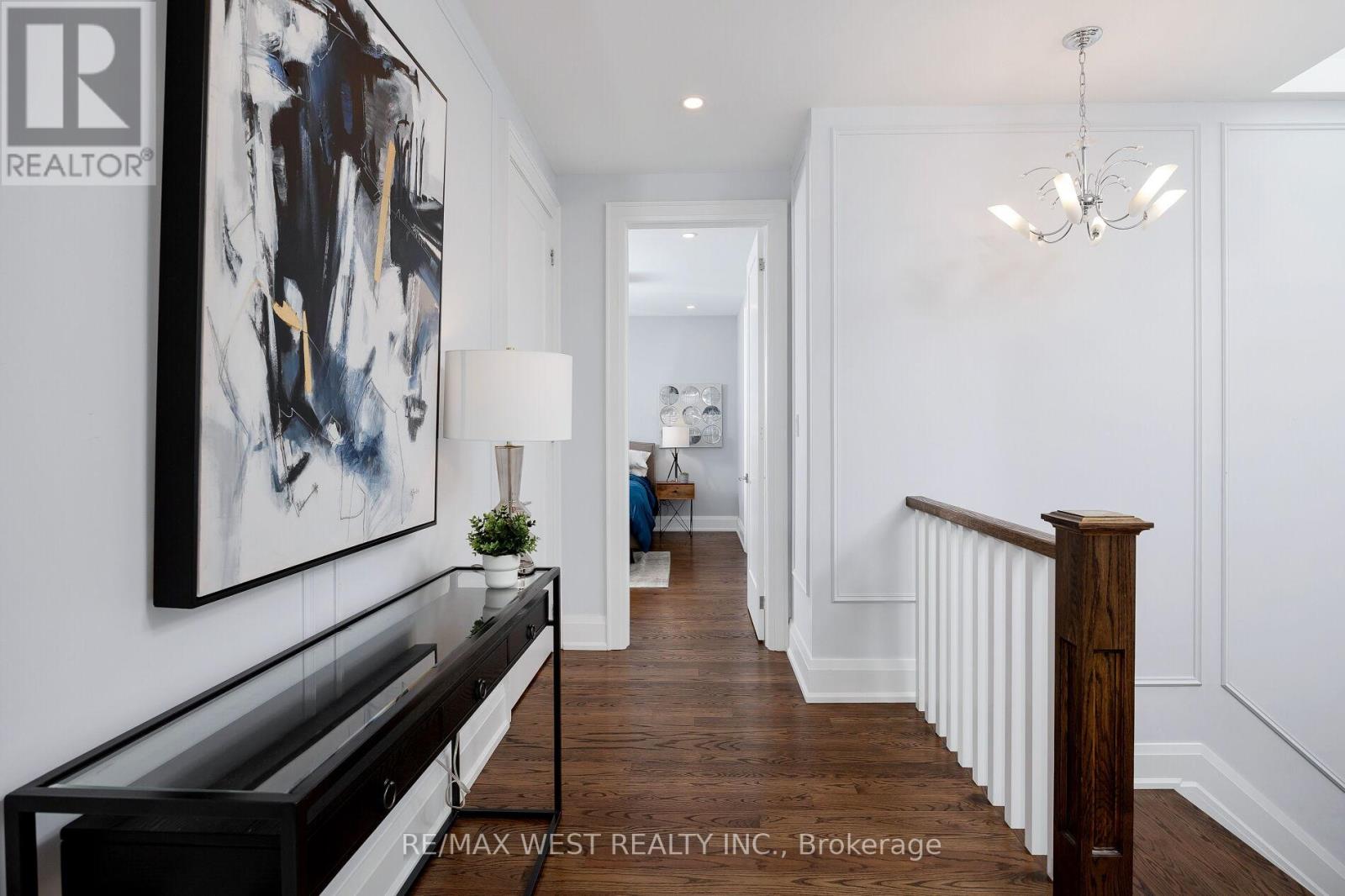 88 Yardley Avenue, Toronto, Ontario  M4B 2B1 - Photo 24 - E12444476