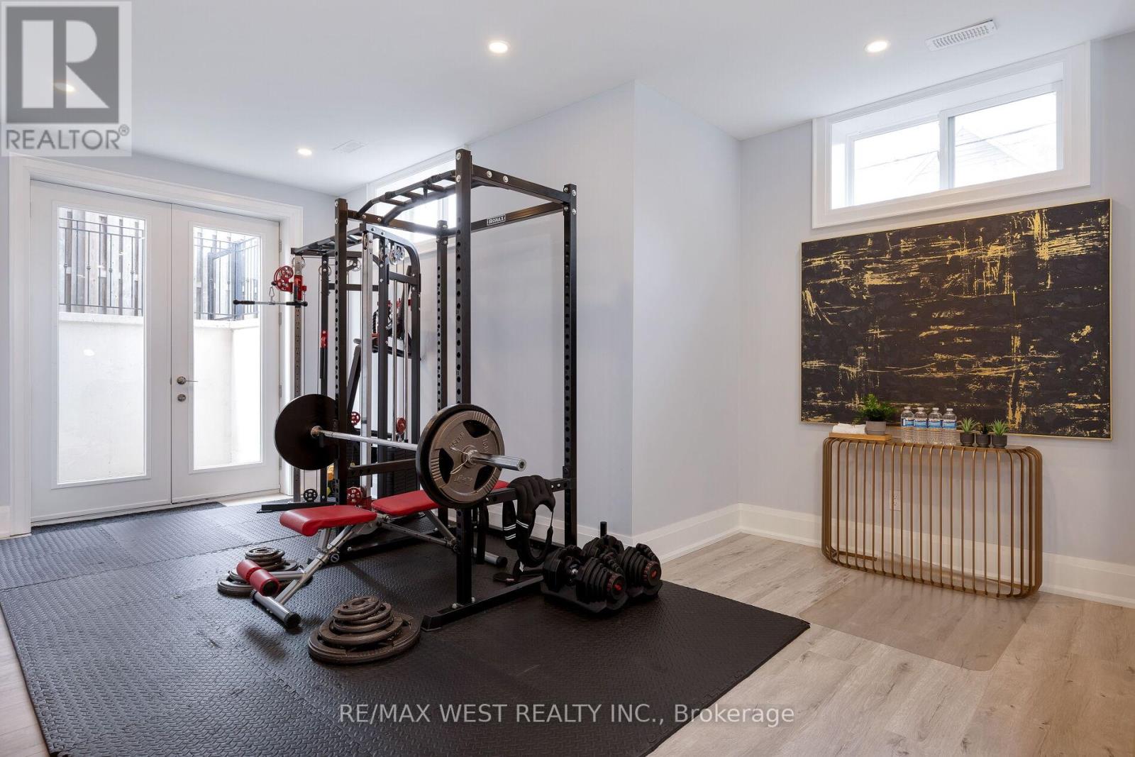 88 Yardley Avenue, Toronto, Ontario  M4B 2B1 - Photo 36 - E12444476