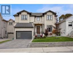 88 YARDLEY AVENUE, Toronto, Ontario