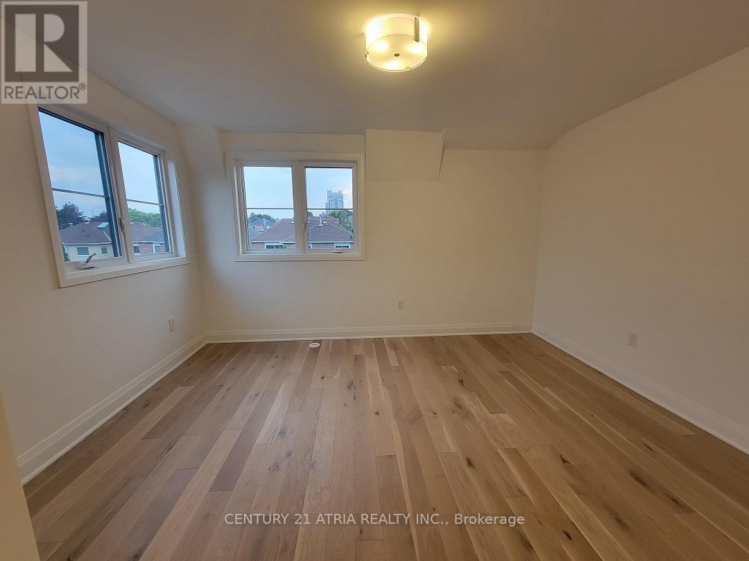 85 Alton Crescent, Vaughan, Ontario  L4J 0M1 - Photo 24 - N12444401