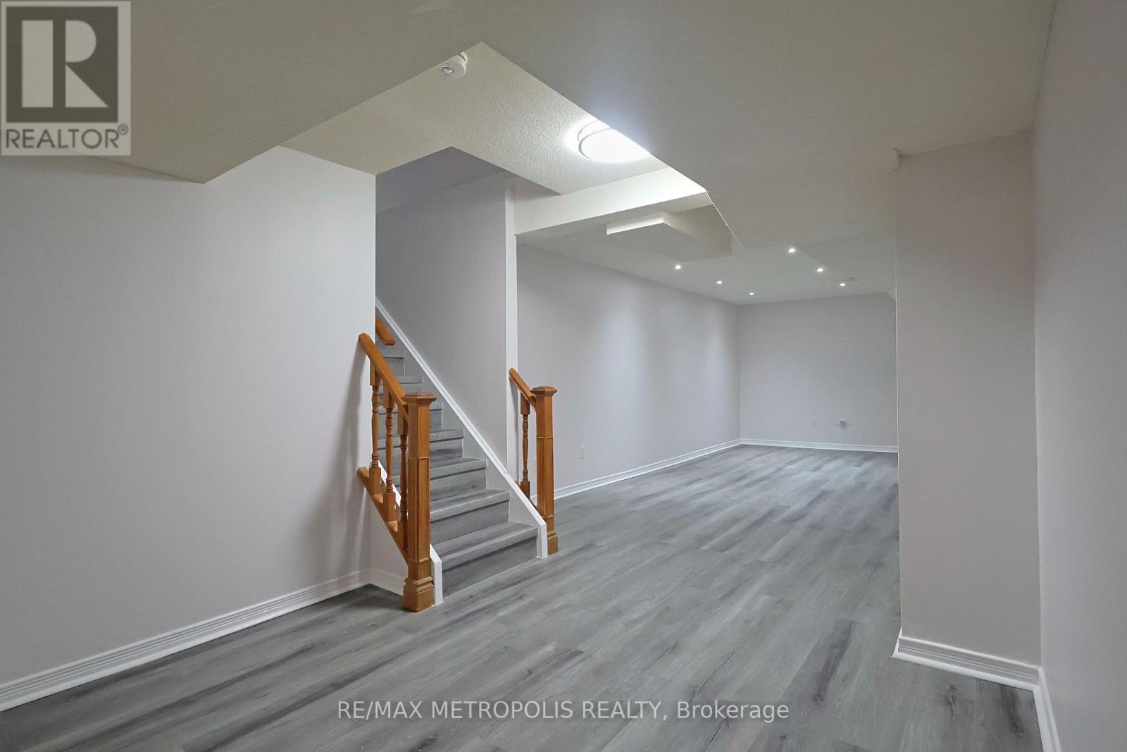 Bsmt - 104 Sail Crescent, Vaughan, Ontario  L6A 2Z1 - Photo 1 - N12444440