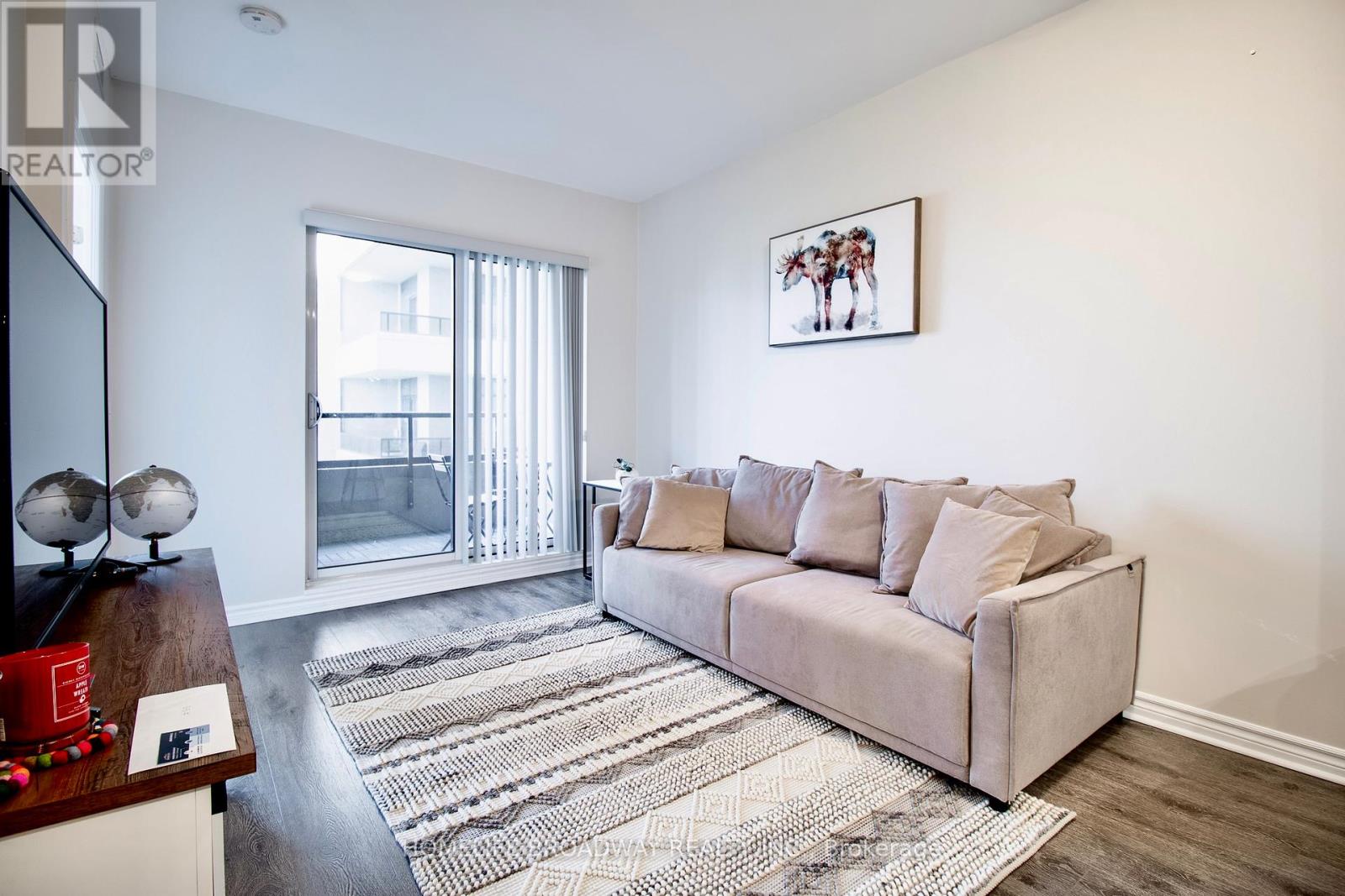 815 - 9255 Jane Street, Vaughan, Ontario  L6A 0K1 - Photo 11 - N12444471