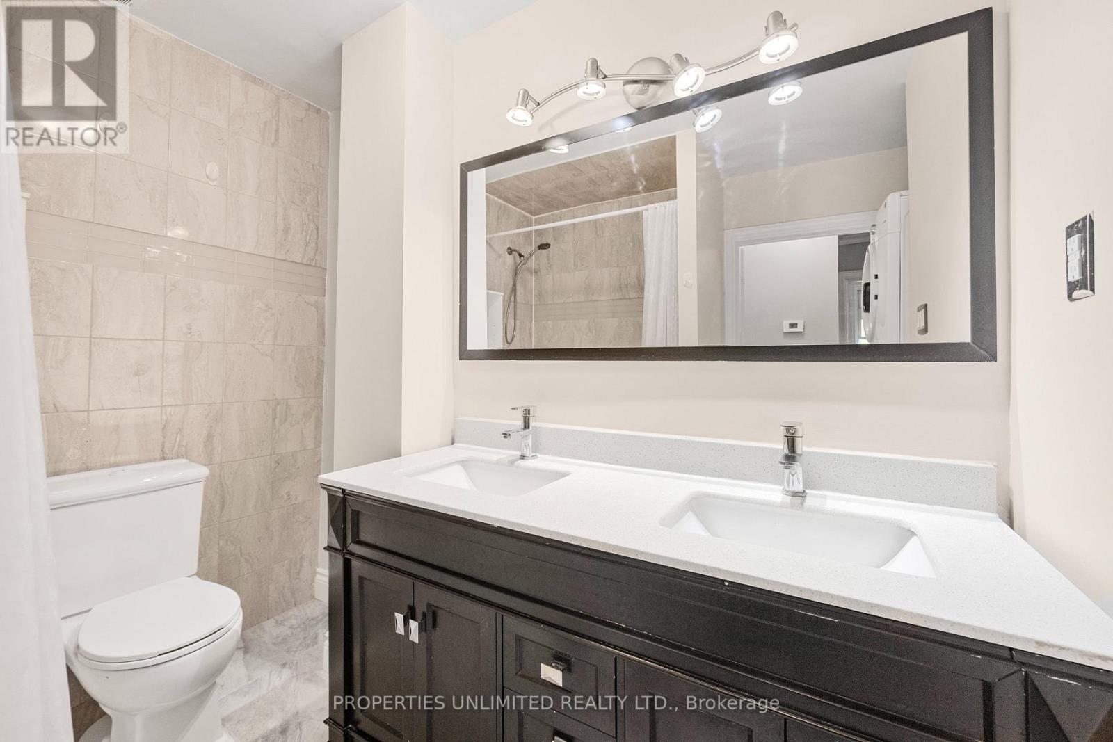 228 Penn Avenue S, Newmarket, Ontario  L3Y 2S5 - Photo 20 - N12438812