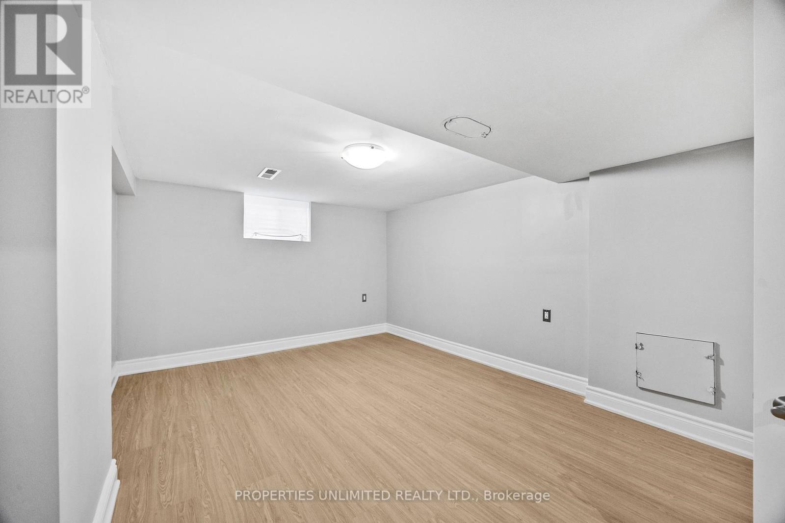 228 Penn Avenue S, Newmarket, Ontario  L3Y 2S5 - Photo 26 - N12438812