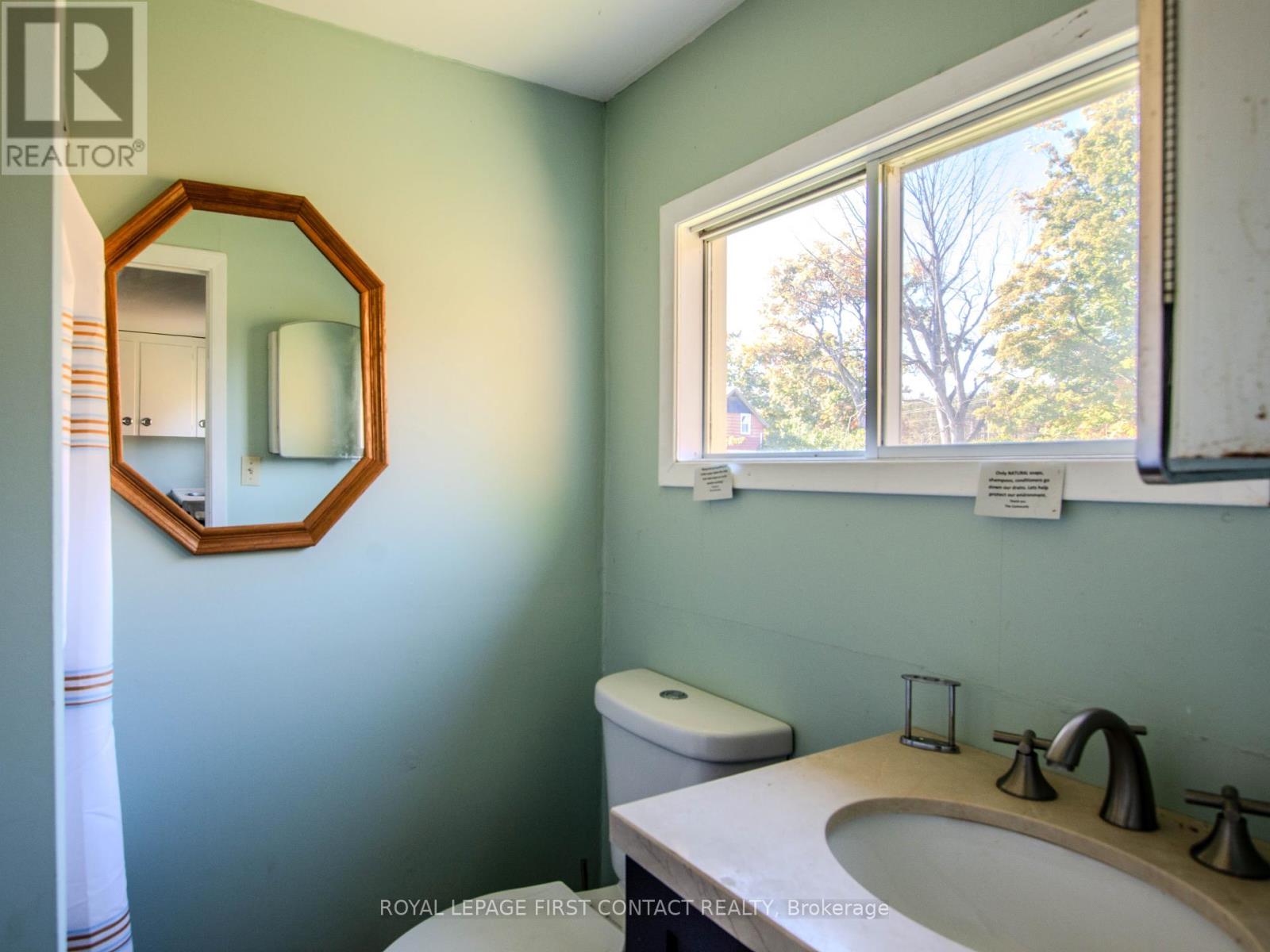 2041 Flos 4 Road W, Springwater, Ontario  L0L 2K0 - Photo 17 - S12444432