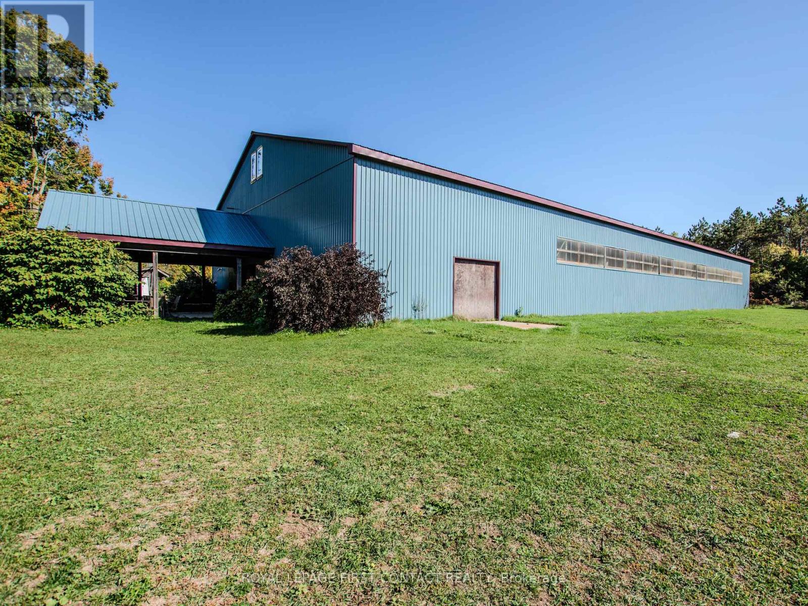 2041 Flos 4 Road W, Springwater, Ontario  L0L 2K0 - Photo 25 - S12444432