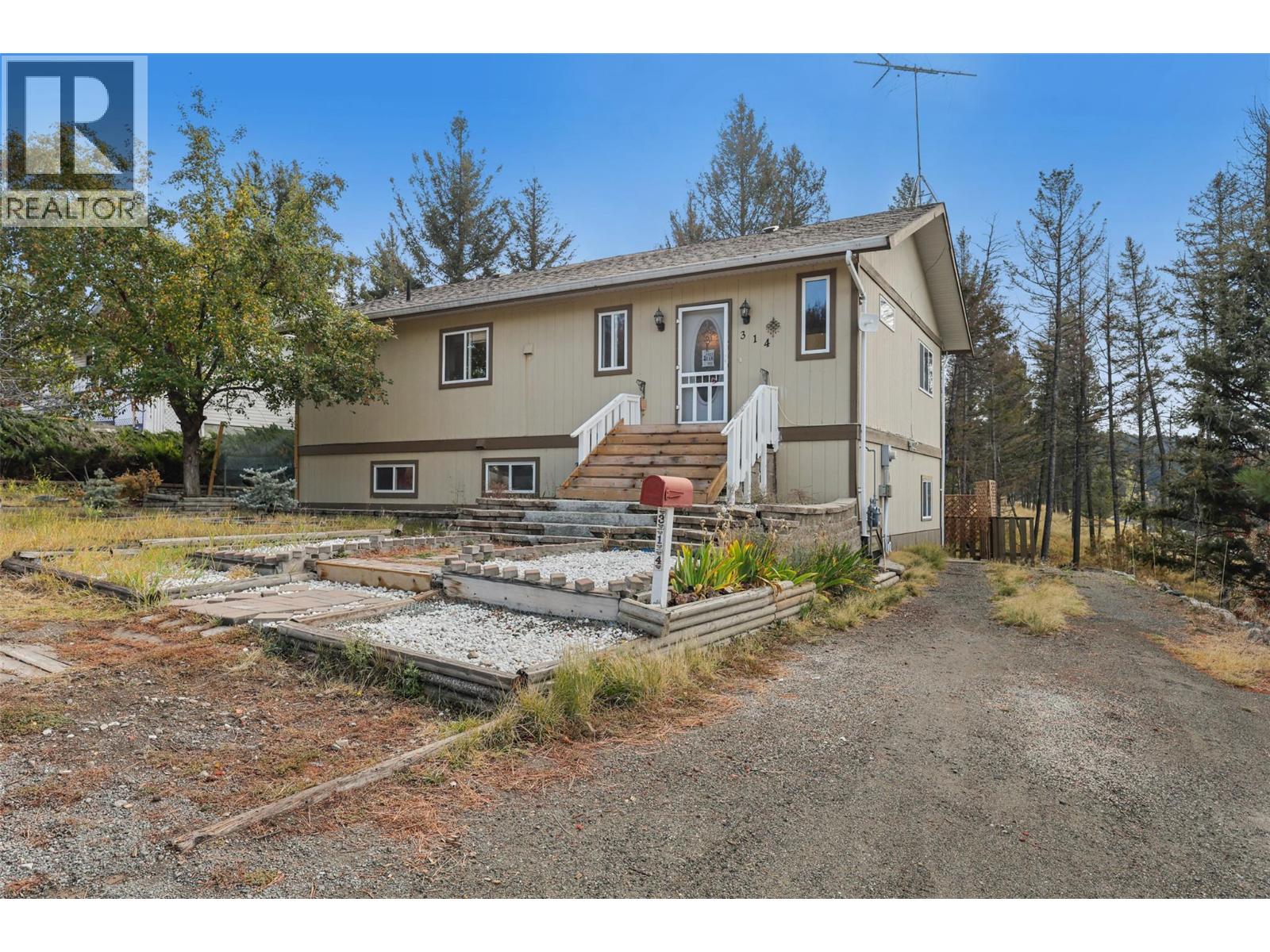 314 LINDEN Road, logan lake, British Columbia