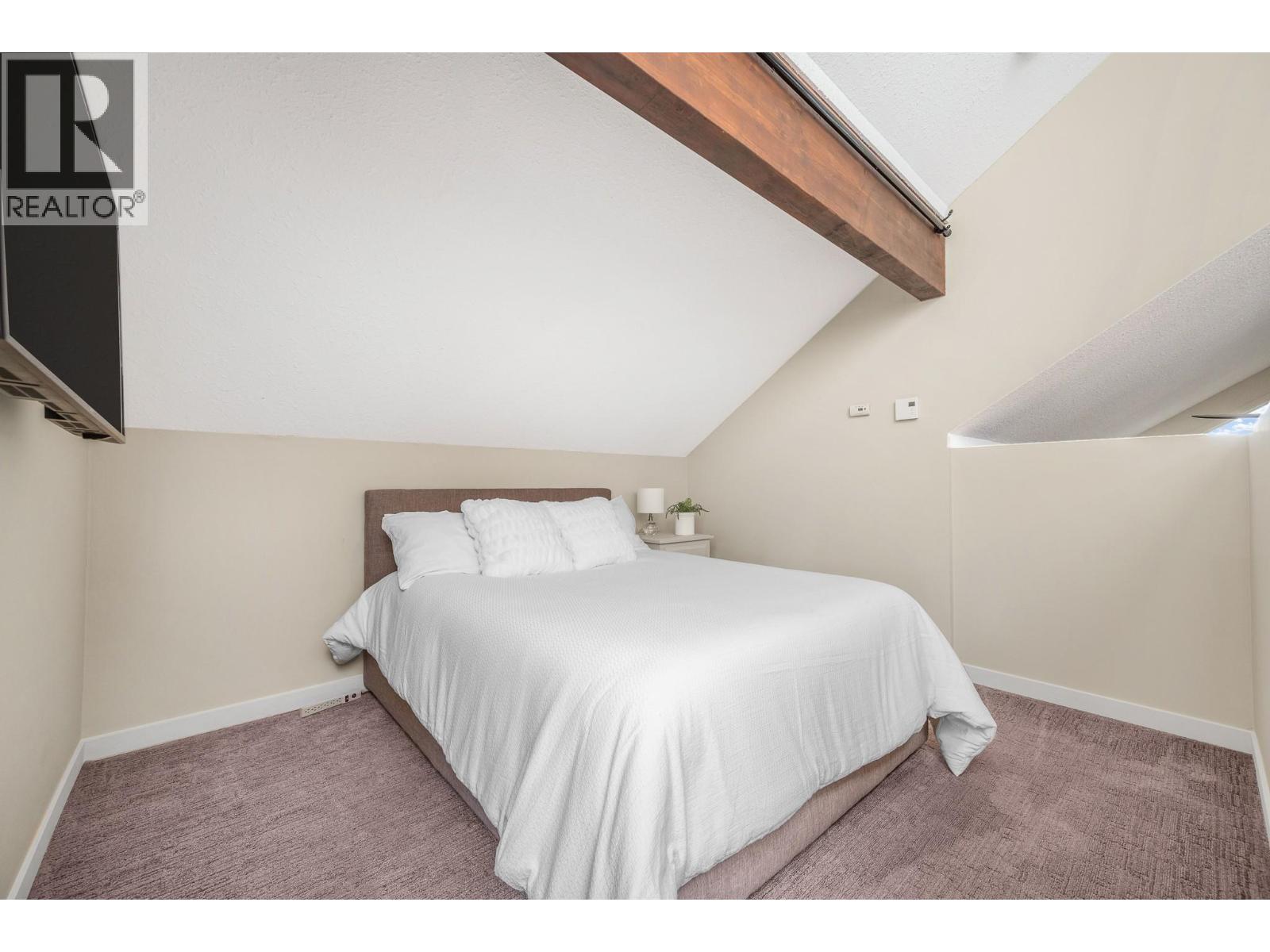 9811 Silver Star Road, Silver Star, British Columbia  V1B 3M1 - Photo 22 - 10364306