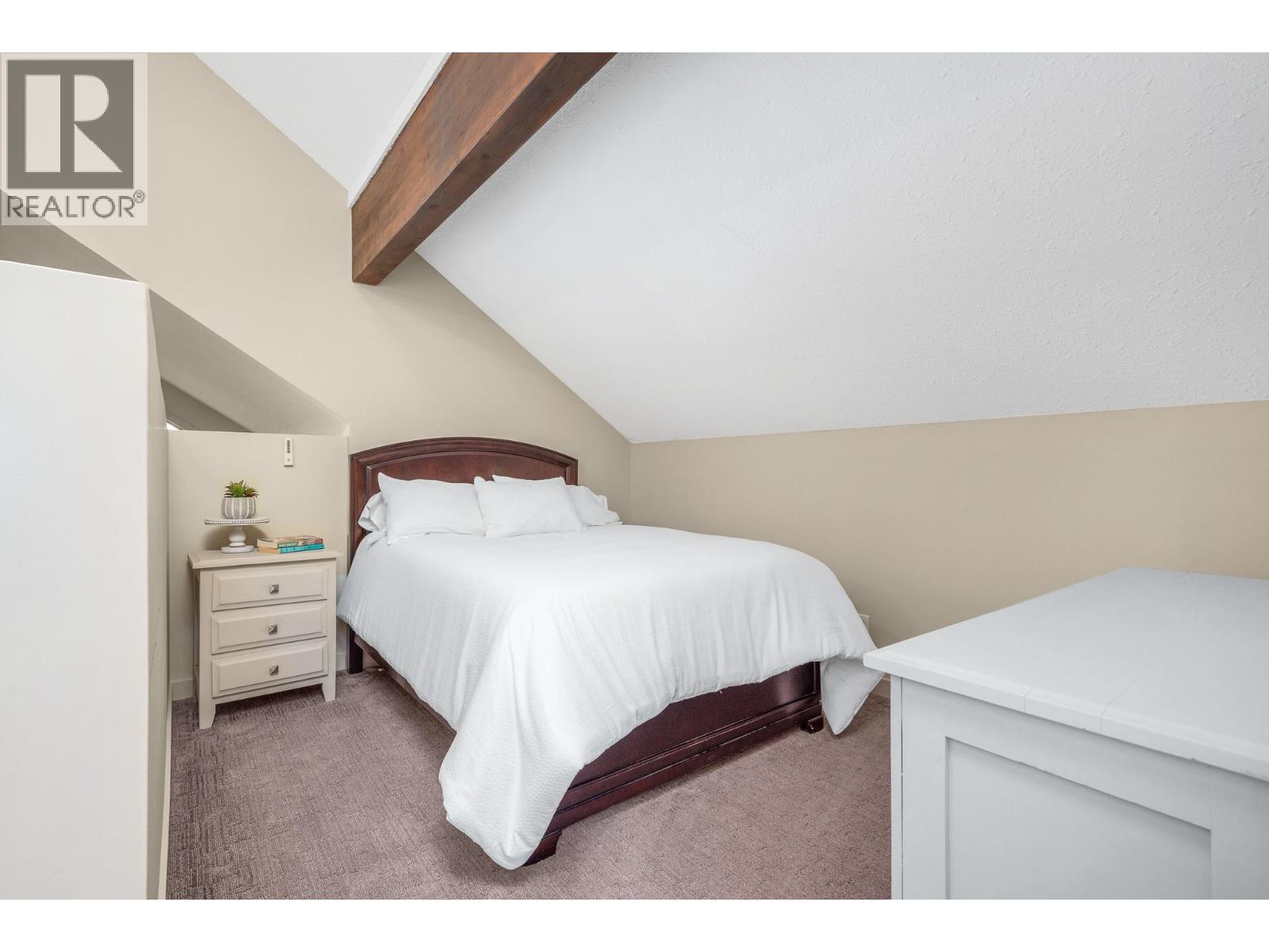 9811 Silver Star Road, Silver Star, British Columbia  V1B 3M1 - Photo 25 - 10364306