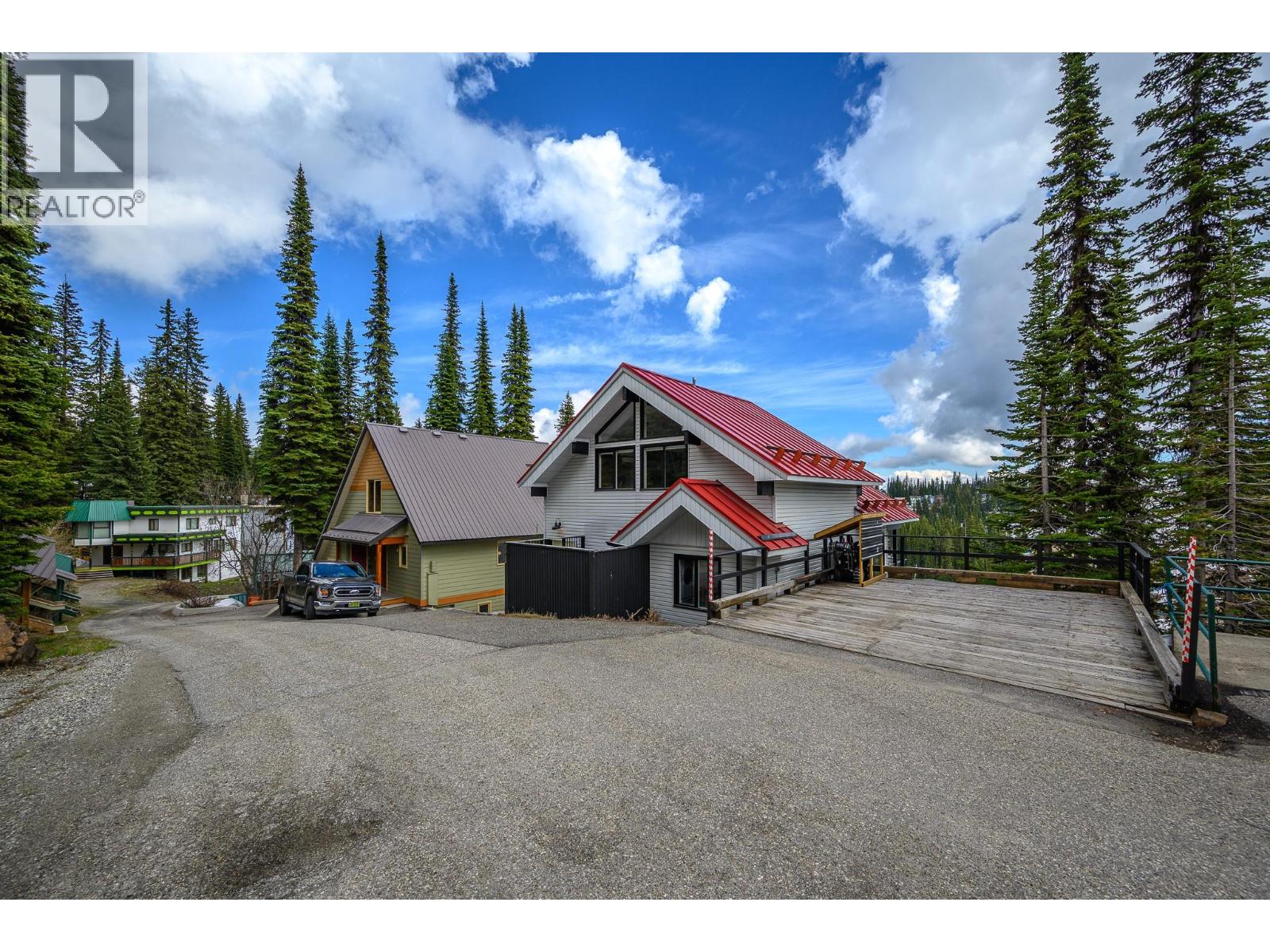 9811 Silver Star Road, Silver Star, British Columbia  V1B 3M1 - Photo 4 - 10364306