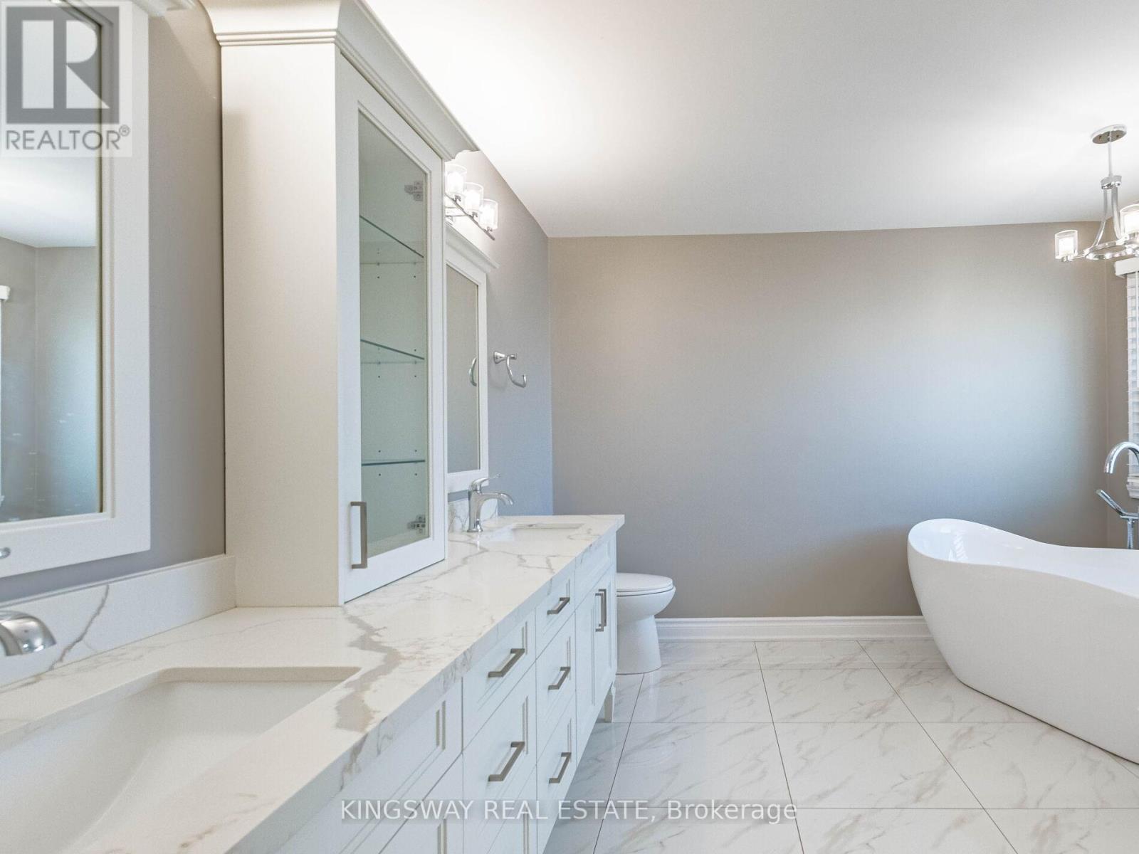 58 Leeward Drive, Brampton, Ontario  L6S 5V8 - Photo 26 - W12444398