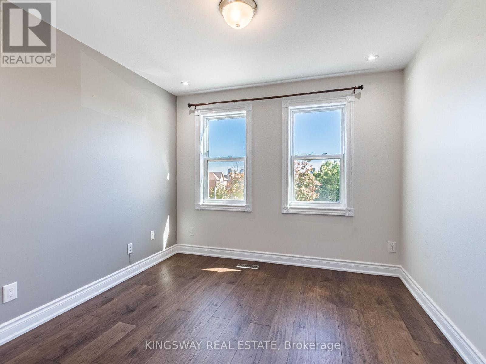58 Leeward Drive, Brampton, Ontario  L6S 5V8 - Photo 30 - W12444398