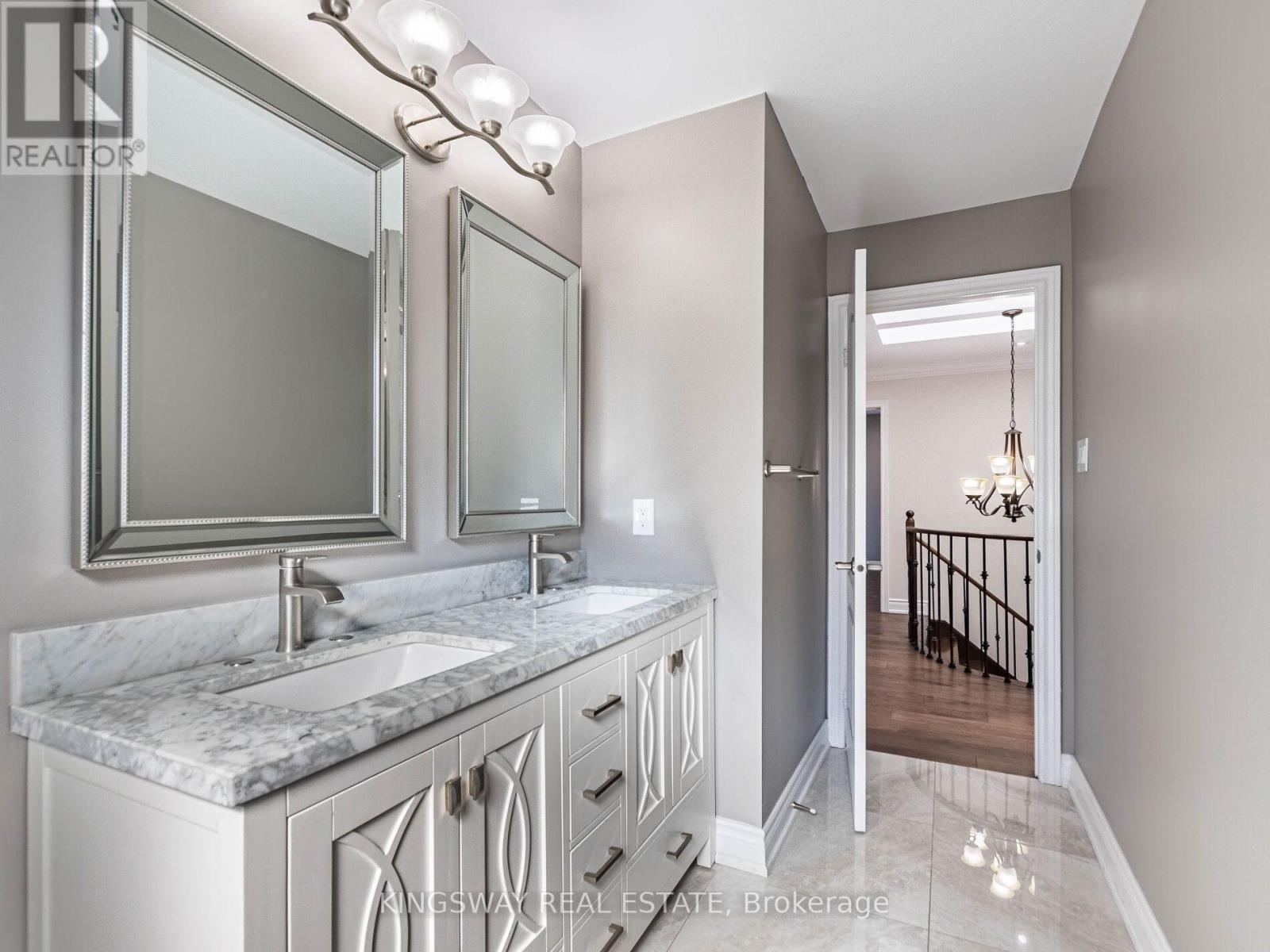 58 Leeward Drive, Brampton, Ontario  L6S 5V8 - Photo 34 - W12444398