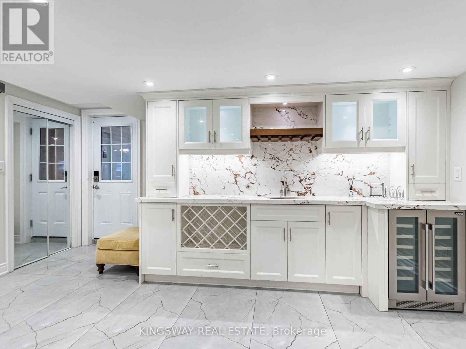 58 Leeward Drive, Brampton, Ontario  L6S 5V8 - Photo 42 - W12444398