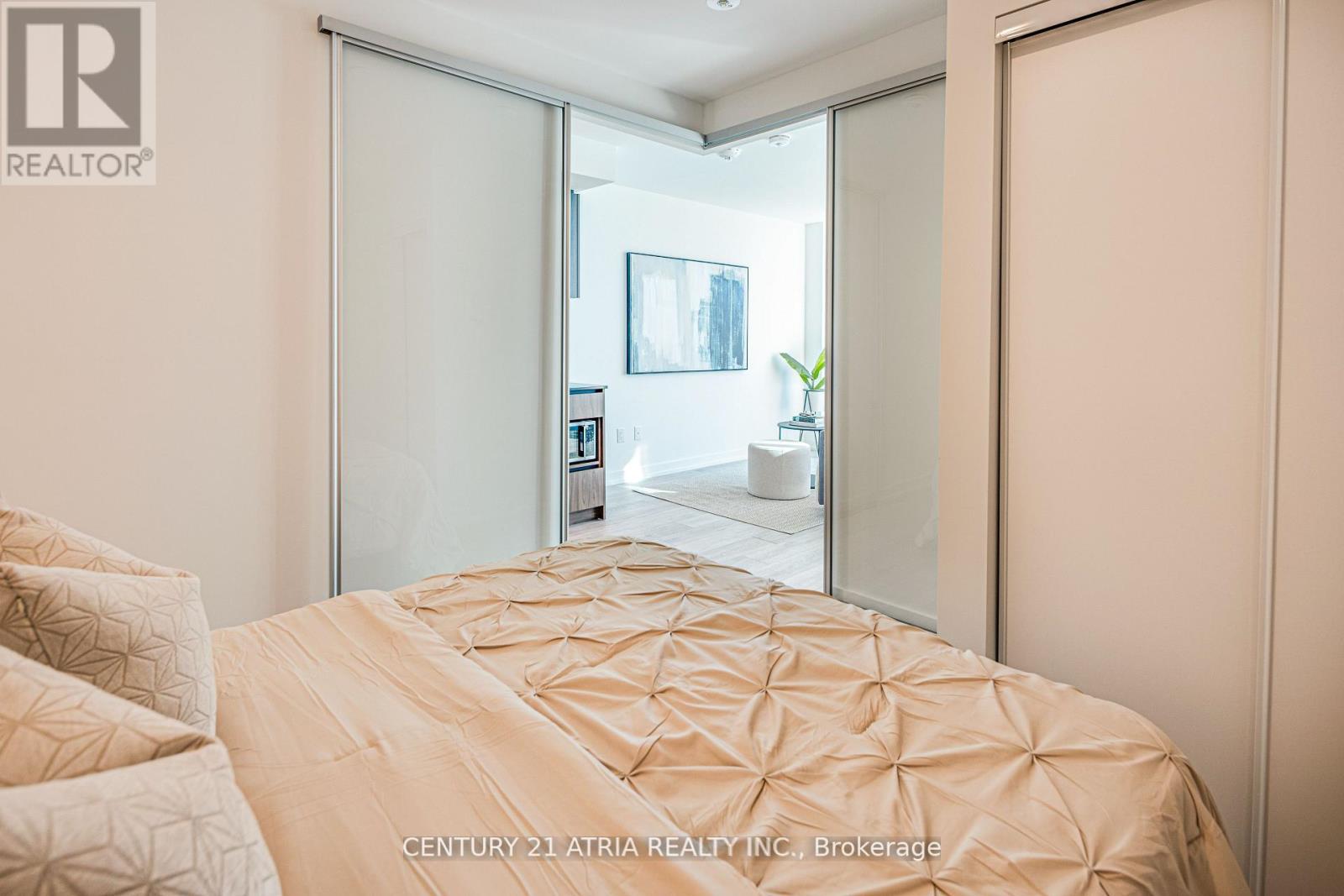 312 - 1100 Sheppard Avenue W, Toronto, Ontario  M3K 0E4 - Photo 7 - W12444436