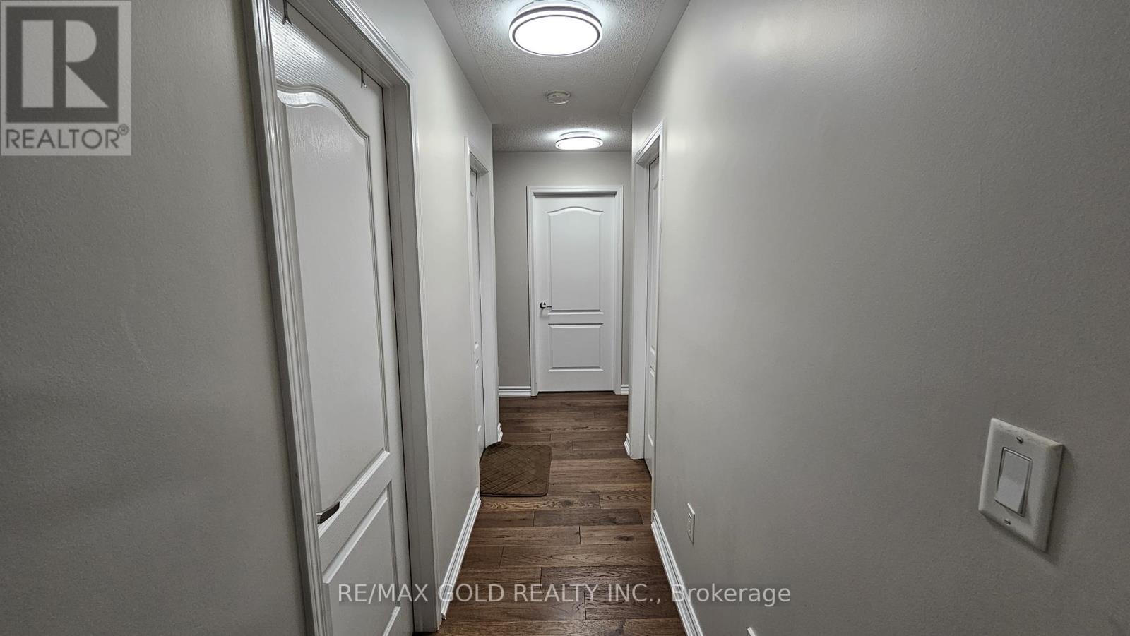 210 Dymott Avenue, Milton, Ontario  L9T 0Z8 - Photo 20 - W12444447