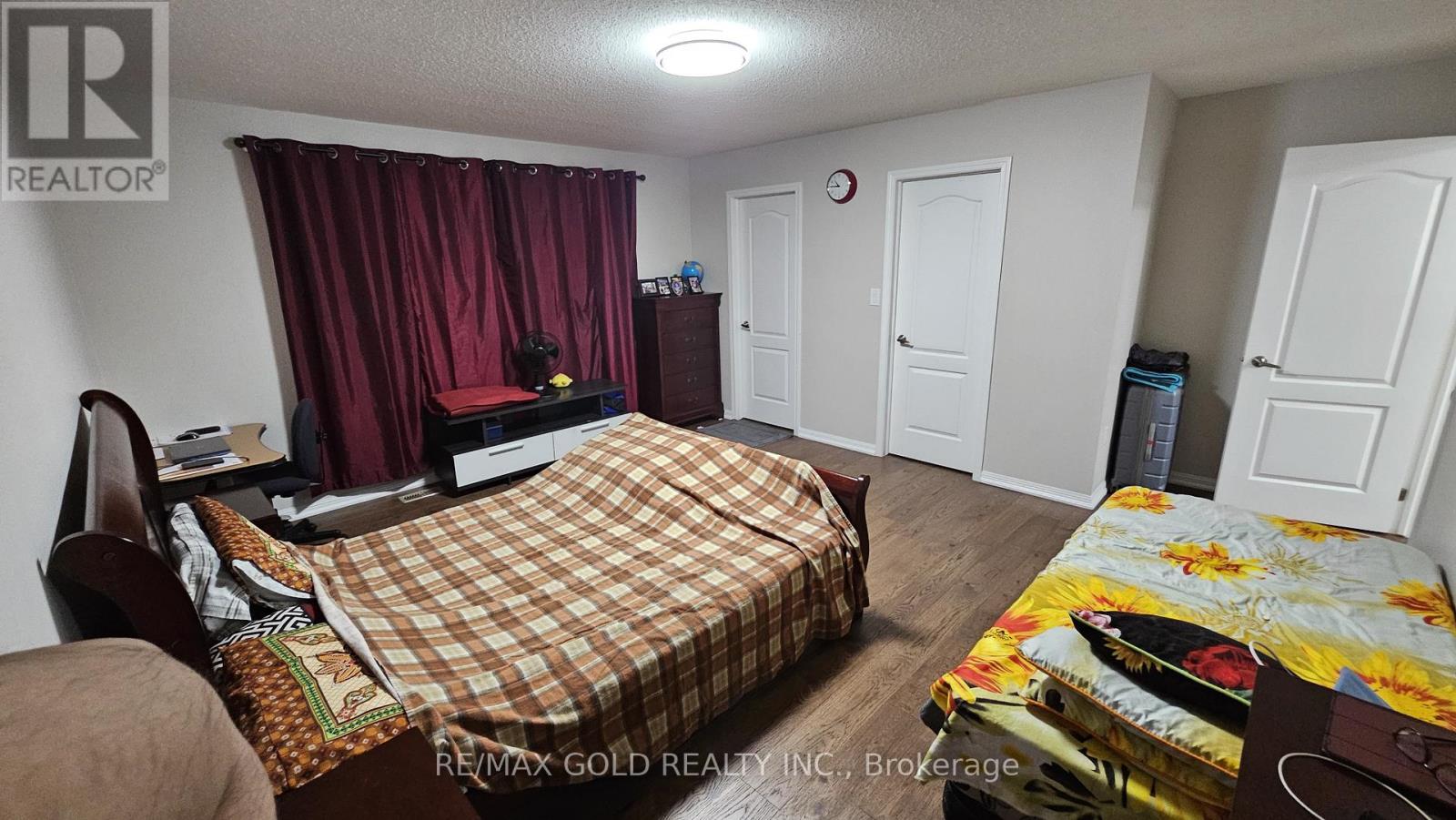 210 Dymott Avenue, Milton, Ontario  L9T 0Z8 - Photo 25 - W12444447