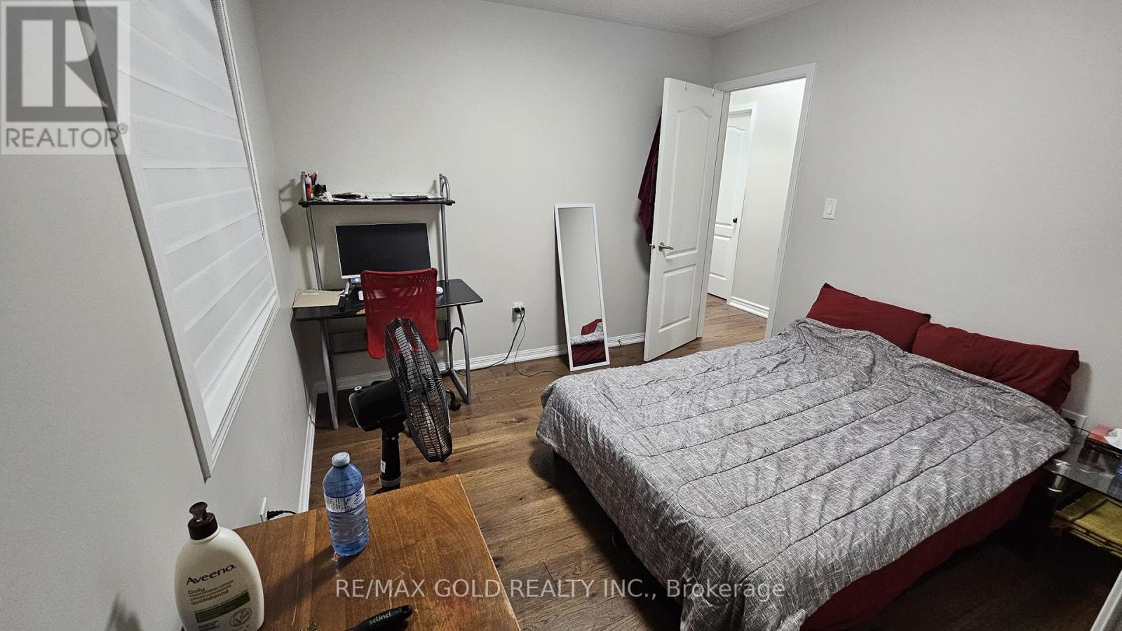 210 Dymott Avenue, Milton, Ontario  L9T 0Z8 - Photo 28 - W12444447