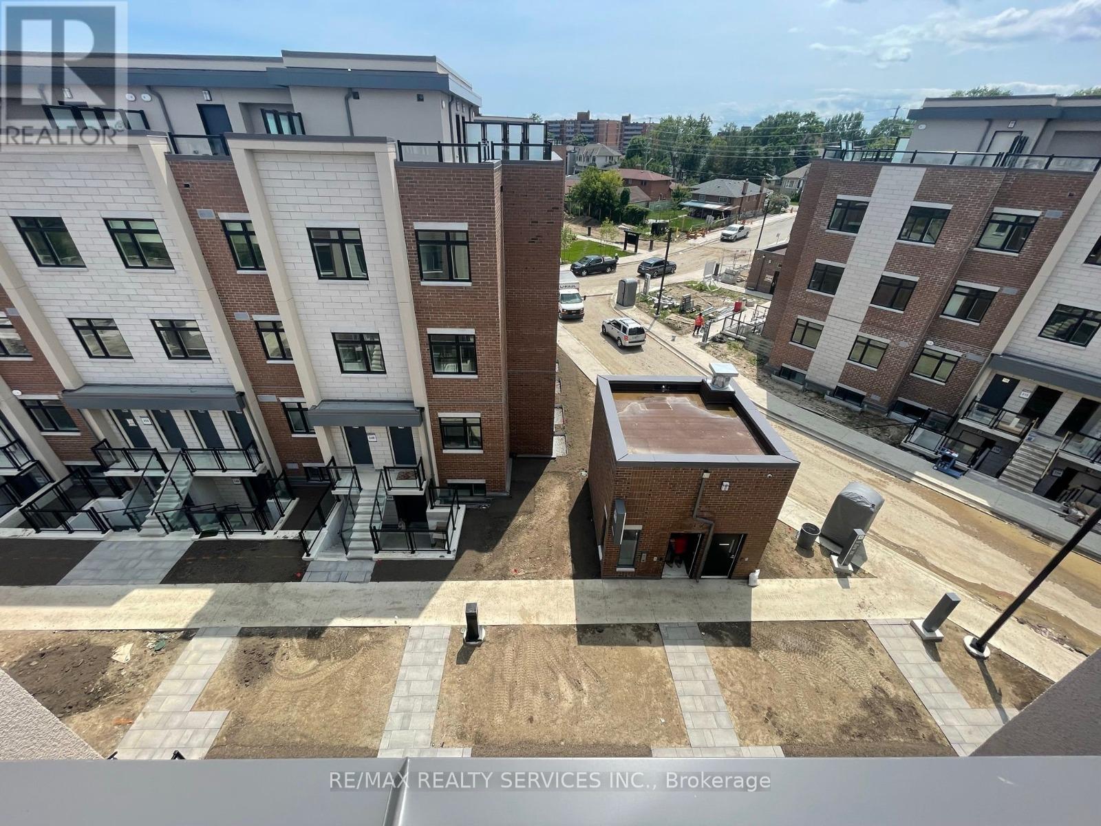 255 - 1095 Douglas Mccurdy Comm Drive, Mississauga, Ontario  L5G 0C6 - Photo 14 - W12444456