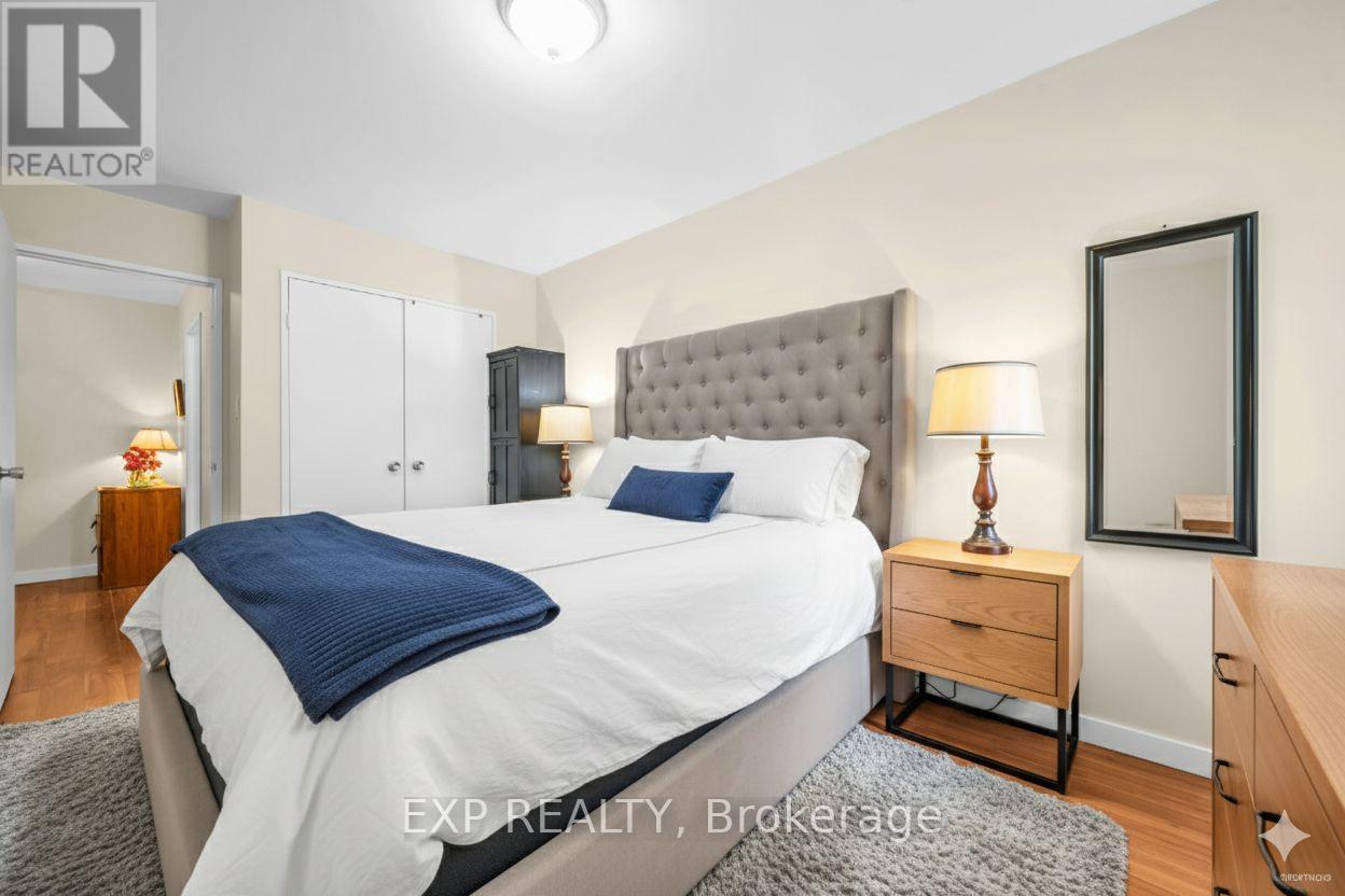 14 - 33 Four Winds Drive, Toronto, Ontario  M3J 1K7 - Photo 10 - W12444466
