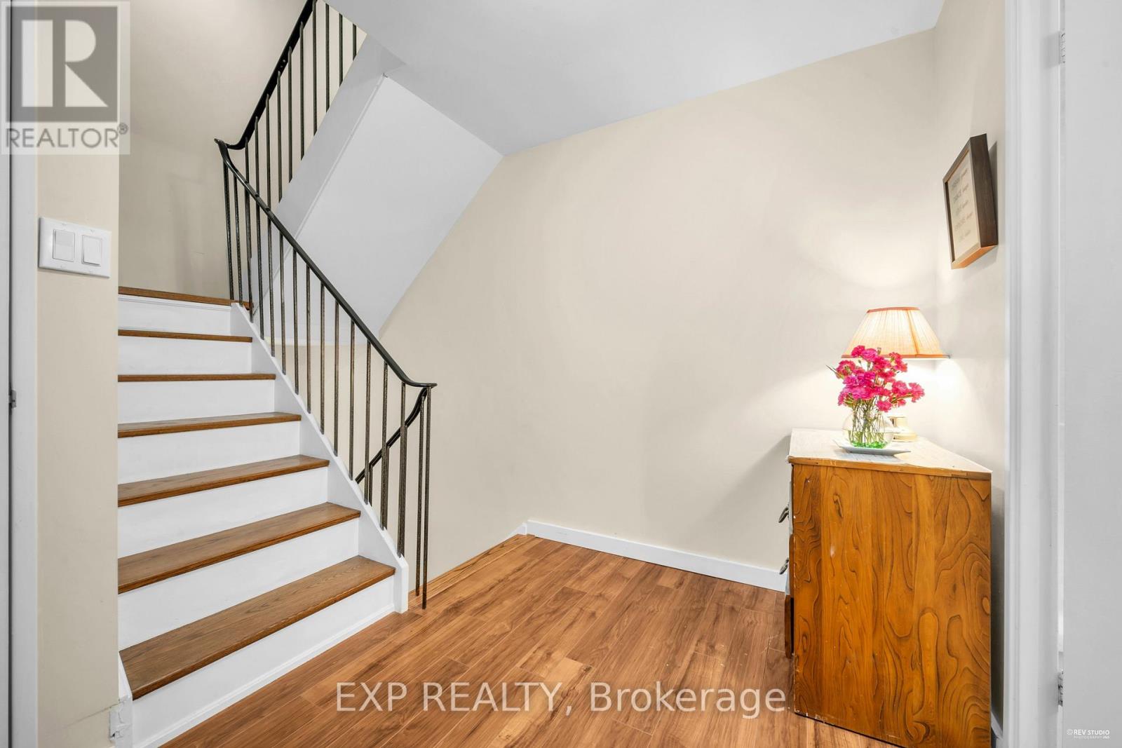 14 - 33 Four Winds Drive, Toronto, Ontario  M3J 1K7 - Photo 12 - W12444466