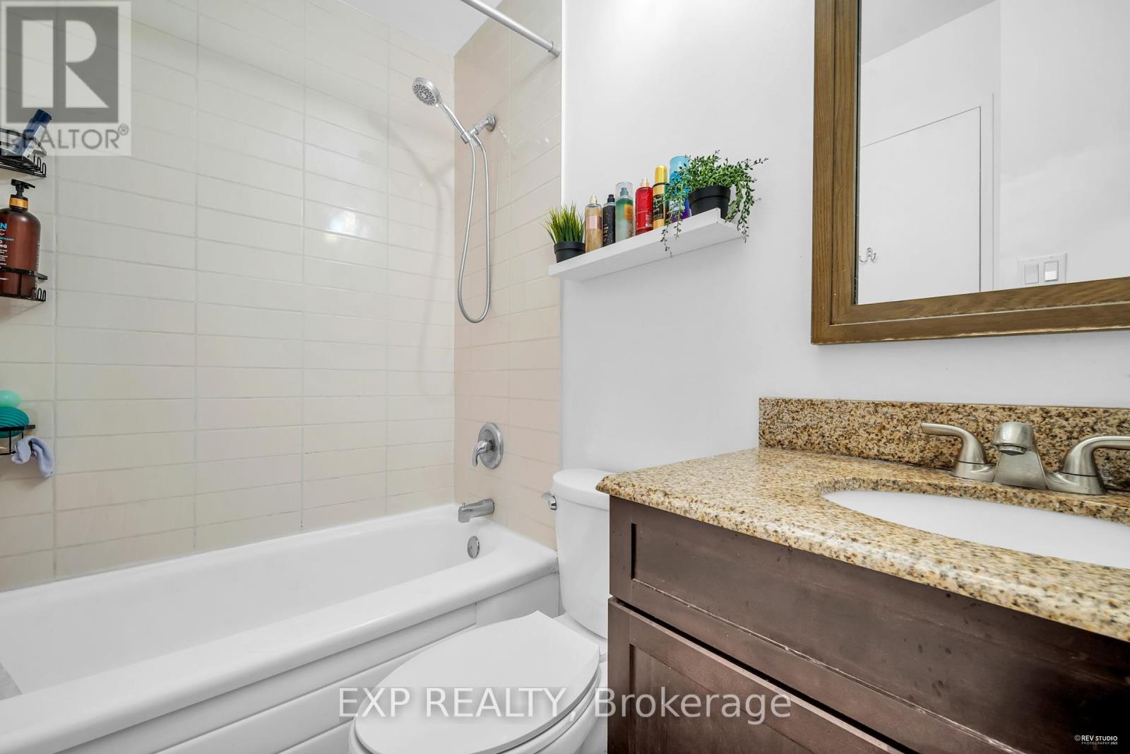 14 - 33 Four Winds Drive, Toronto, Ontario  M3J 1K7 - Photo 15 - W12444466