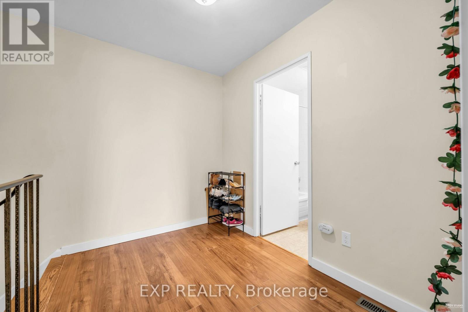 14 - 33 Four Winds Drive, Toronto, Ontario  M3J 1K7 - Photo 8 - W12444466