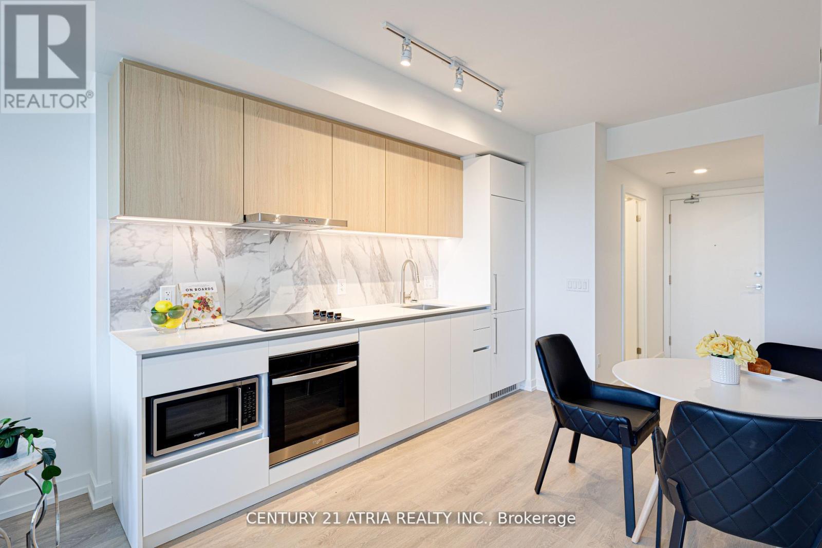 822 - 1100 Sheppard Avenue W, Toronto, Ontario  M3K 0E4 - Photo 4 - W12444473