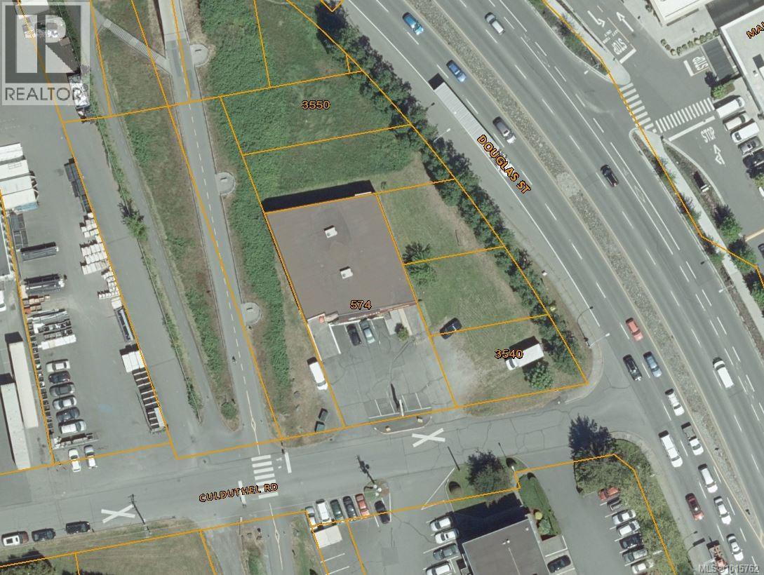 A 574 Culduthel Rd, Saanich, British Columbia  V8Z 1G1 - Photo 7 - 1015762