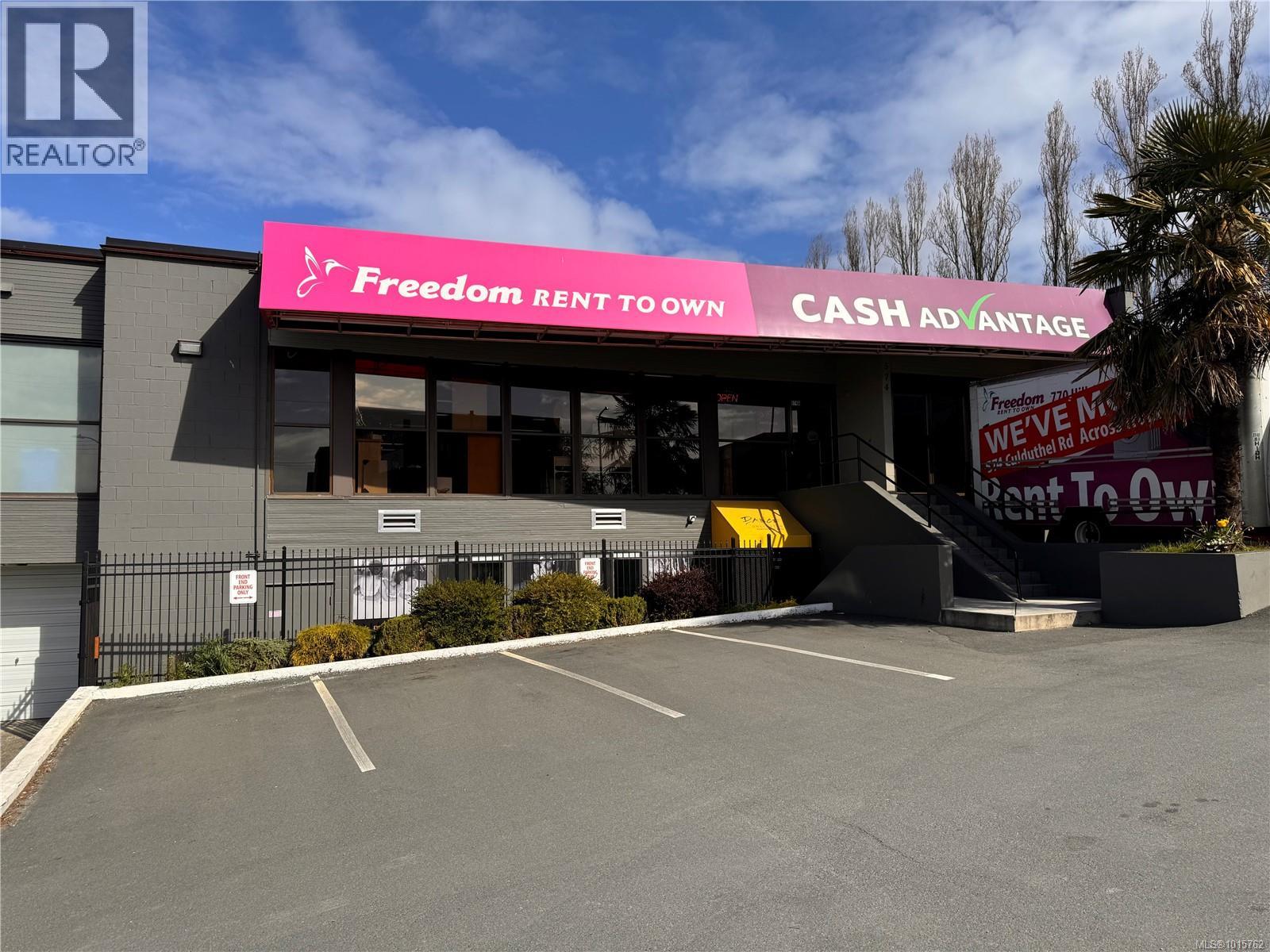 A 574 Culduthel Rd, Saanich, British Columbia  V8Z 1G1 - Photo 1 - 1015762