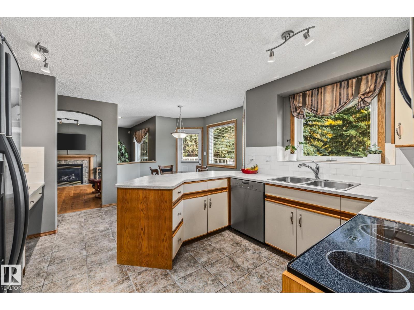 3 Harnois Pl, St. Albert, Alberta  T8N 5R2 - Photo 11 - E4460782