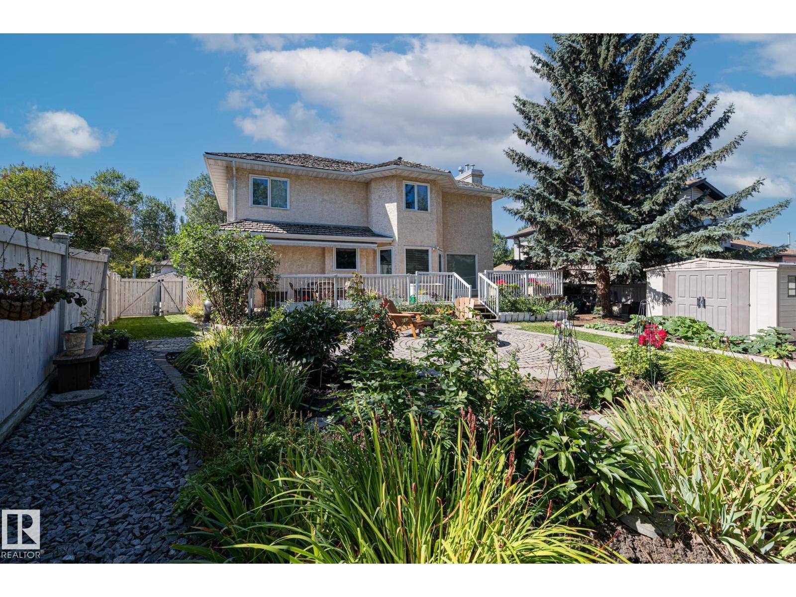 3 Harnois Pl, St. Albert, Alberta  T8N 5R2 - Photo 3 - E4460782