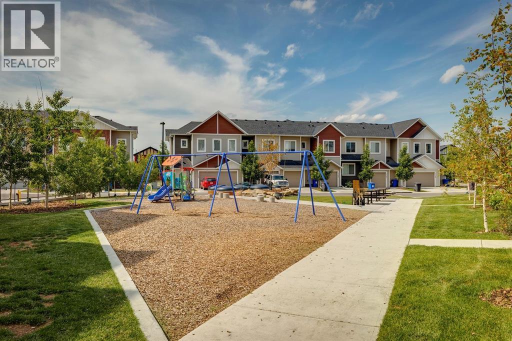 536 Canals Crossing Sw, Airdrie, Alberta  T4B 4L3 - Photo 9 - A2257313