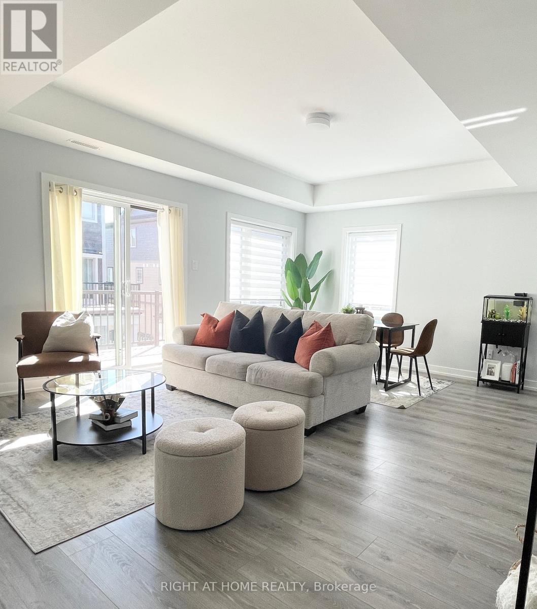 232 Anyolite Private, Ottawa, Ontario  K1S 1V9 - Photo 3 - X12444496