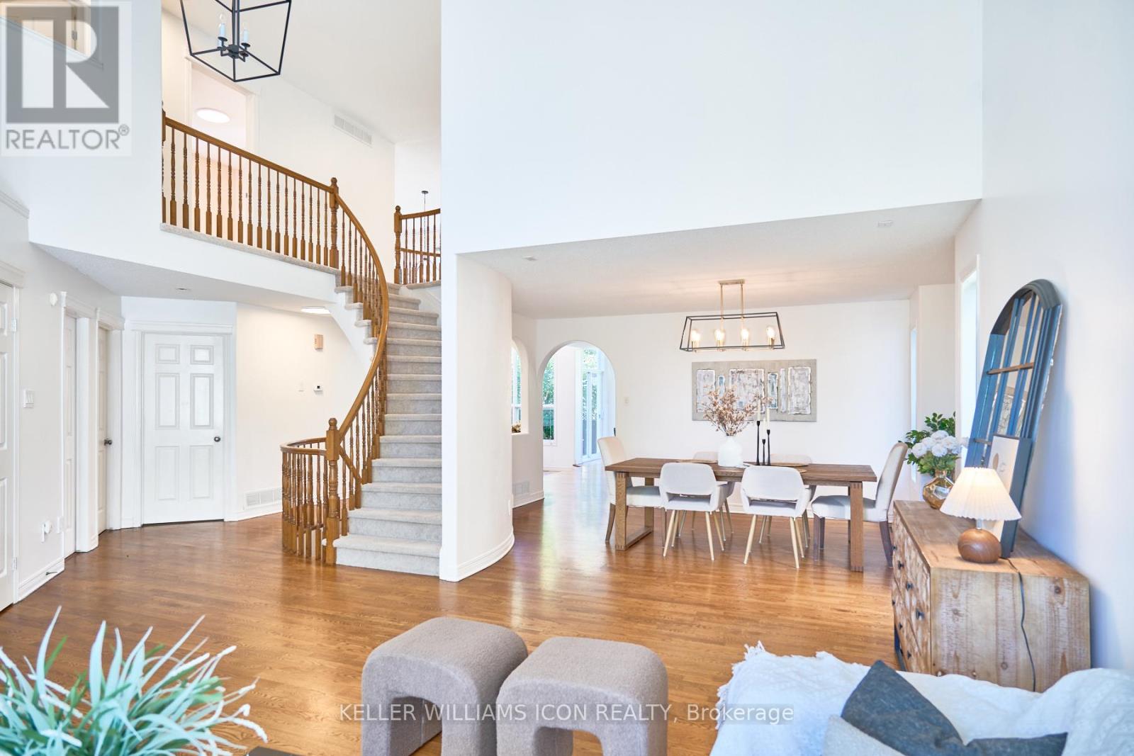 10 Pondhollow Way, Ottawa, Ontario  K2J 4Y4 - Photo 24 - X12444503