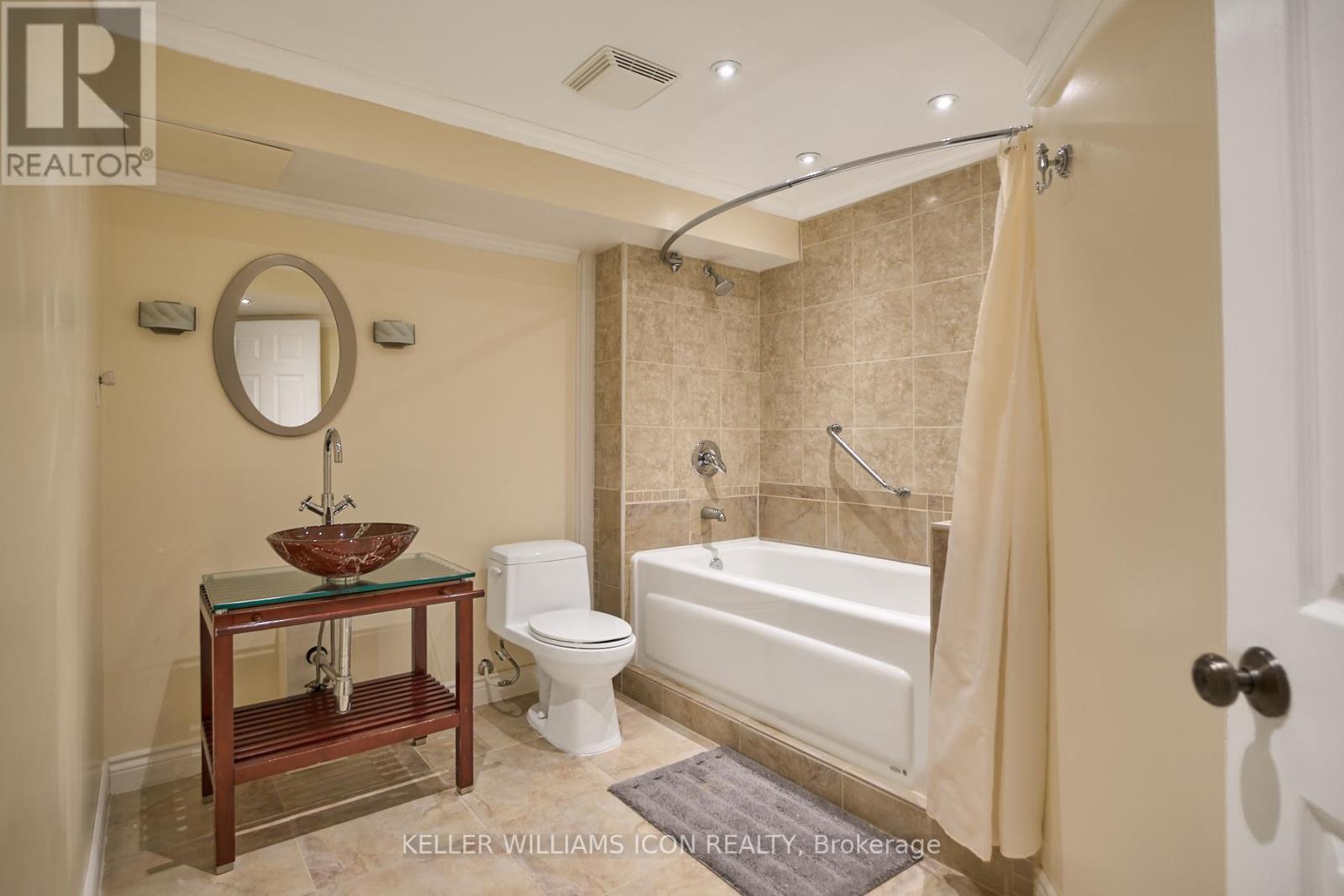 10 Pondhollow Way, Ottawa, Ontario  K2J 4Y4 - Photo 38 - X12444503
