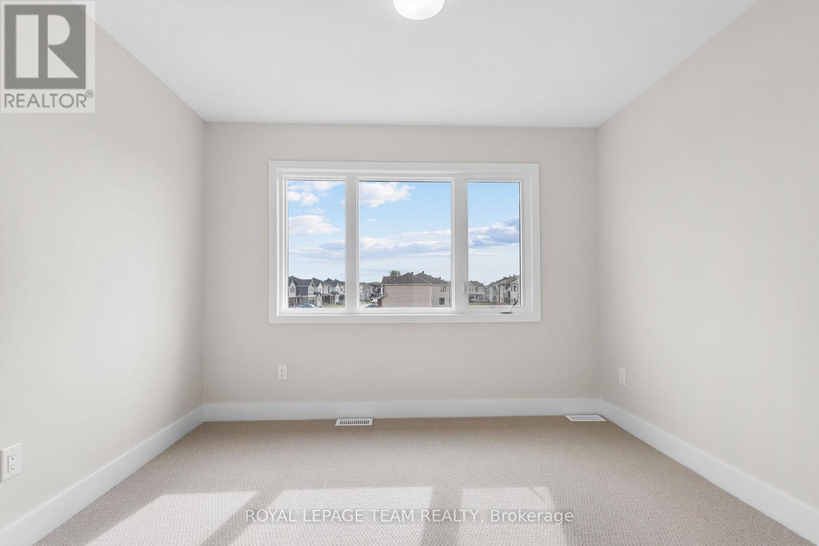 343 Cantering Drive, Ottawa, Ontario  K0A 2Z0 - Photo 21 - X12444509