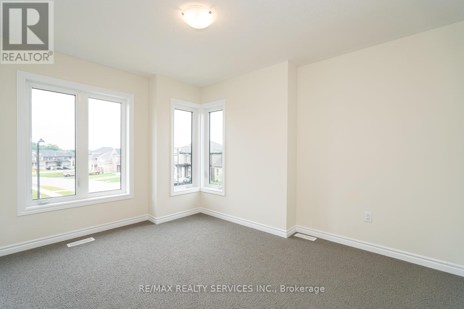 25 Heming Street, Brant (Paris), Ontario  N3L 0M6 - Photo 27 - X12444417
