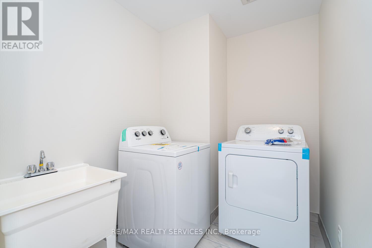 25 Heming Street, Brant (Paris), Ontario  N3L 0M6 - Photo 31 - X12444417