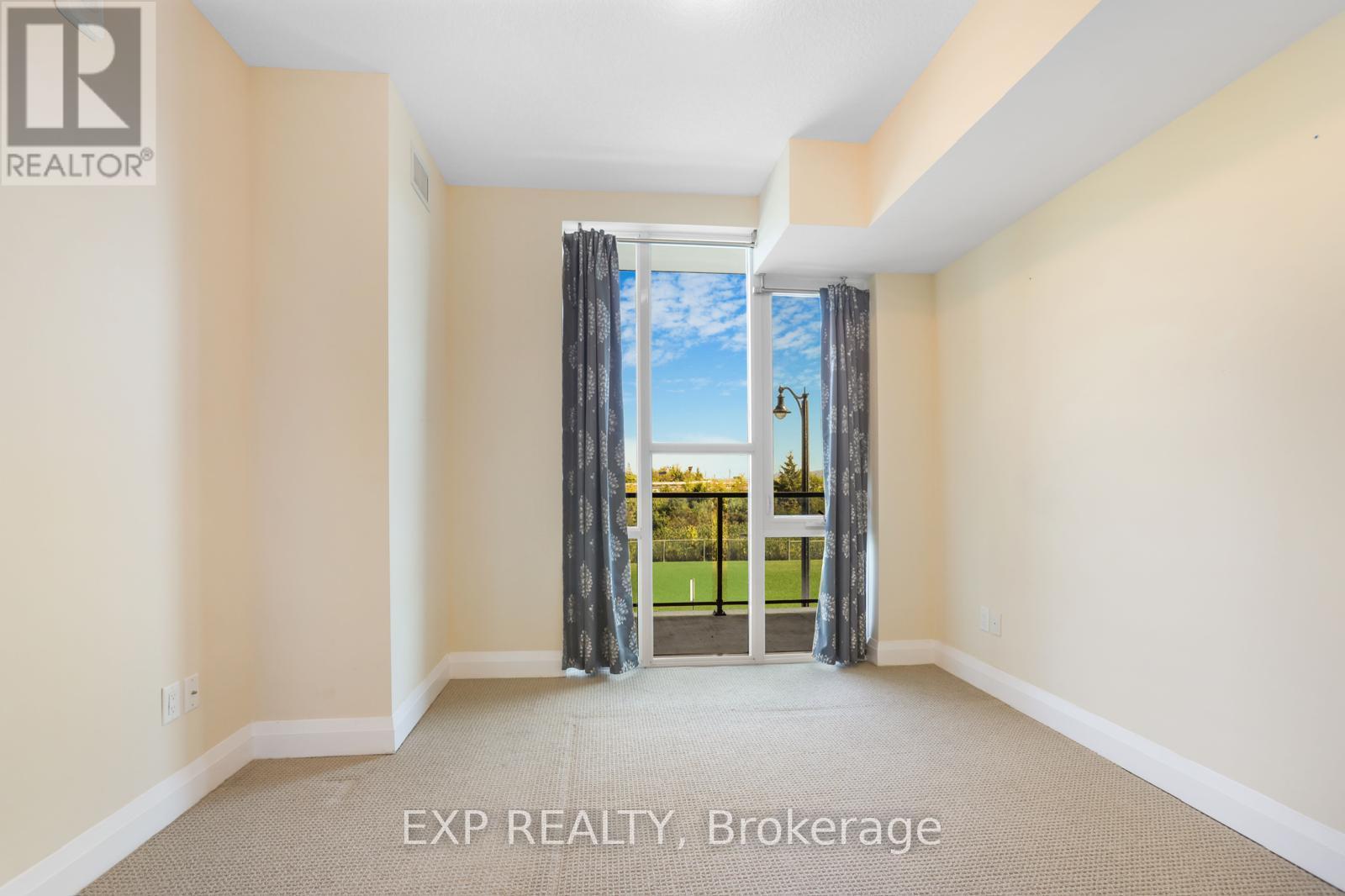 216 - 16 Concord Place, Grimsby, Ontario  L3M 0J1 - Photo 16 - X12444419