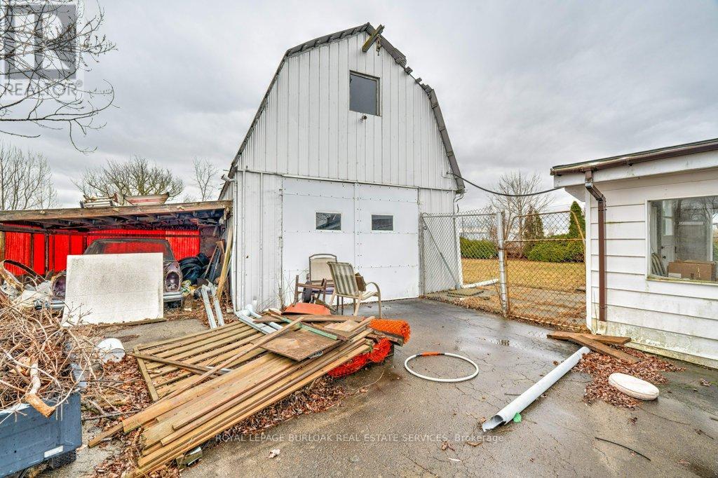 114 Second Road E, Hamilton, Ontario  L8J 3J2 - Photo 25 - X12444445