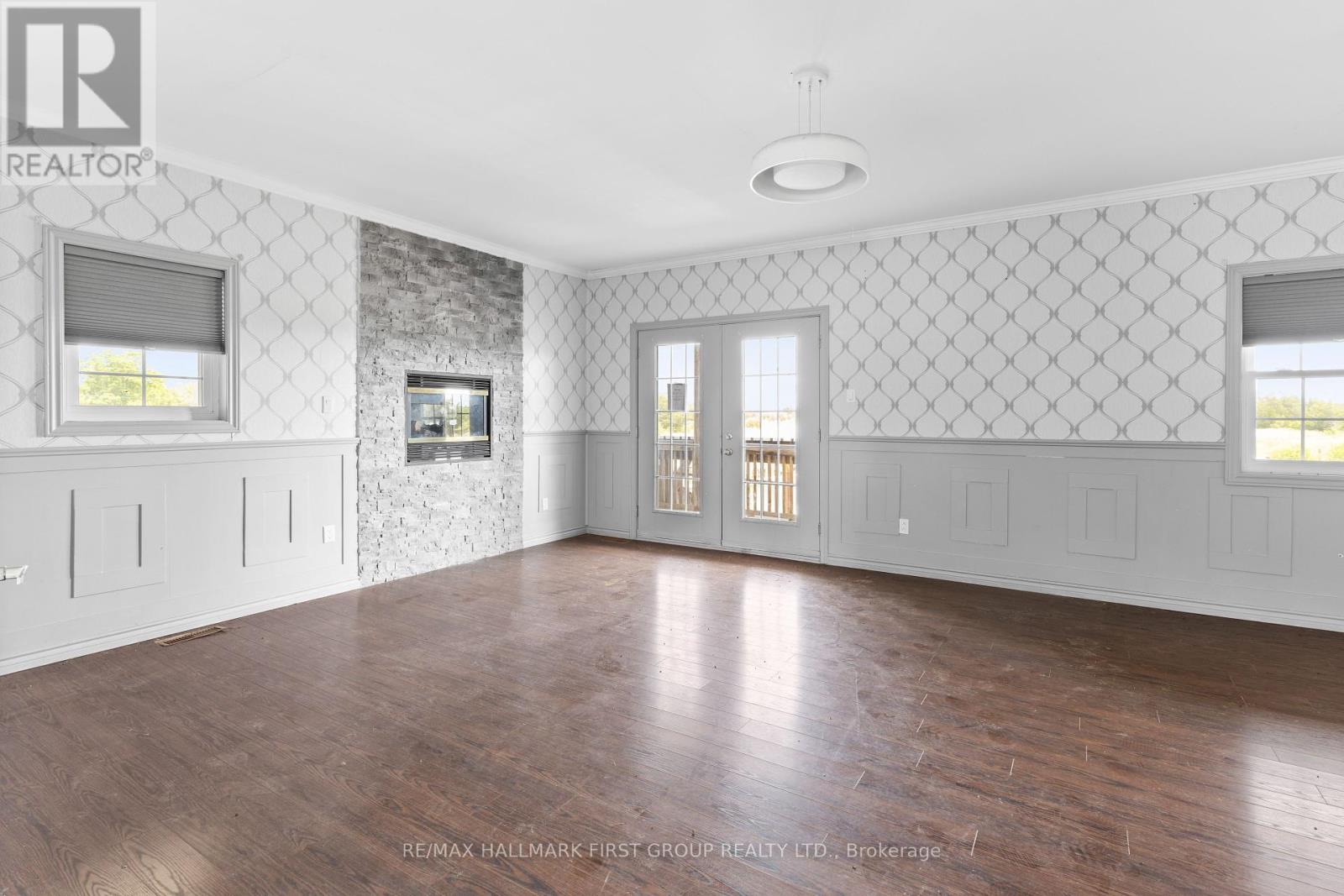 2898 County 2 Road, Prince Edward County (Ameliasburg Ward), Ontario  K0K 1A0 - Photo 8 - X12444454