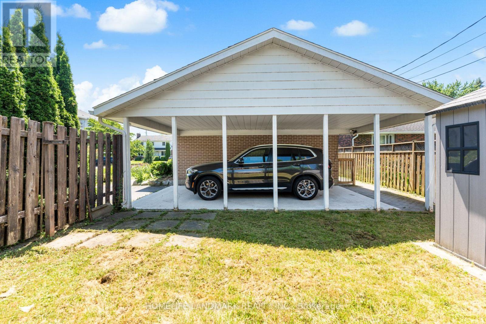 55 Cliff Crescent, Kingston (Central City West), Ontario  K7M 1A9 - Photo 3 - X12444459