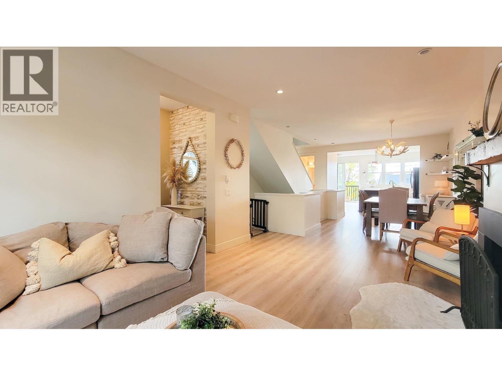 4 3432 Gislason Avenue, Coquitlam, British Columbia  V3B 3H7 - Photo 10 - R3055258